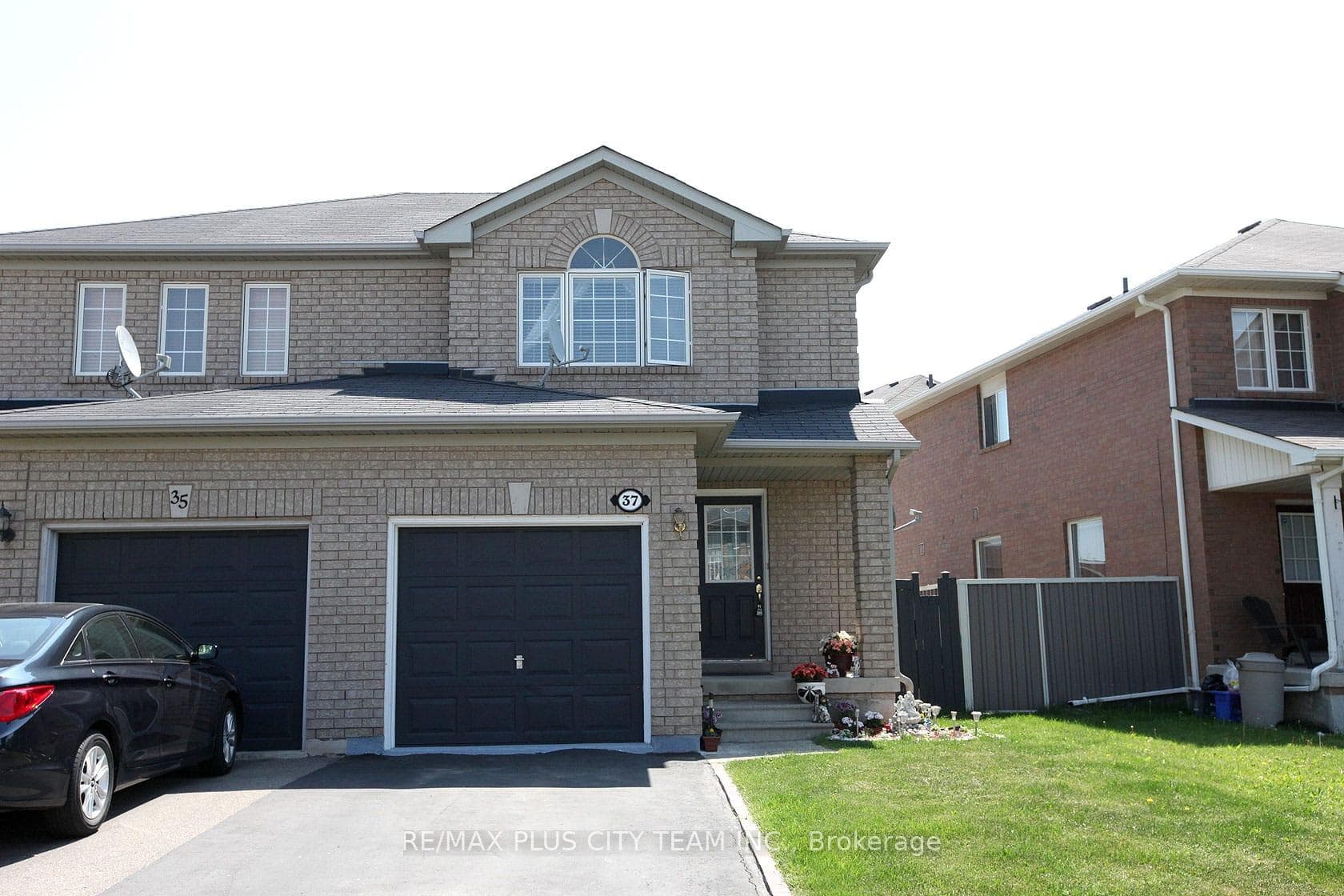 37 Ancestor Drive, Brampton, ON L6X 4Y4 - Photo 1