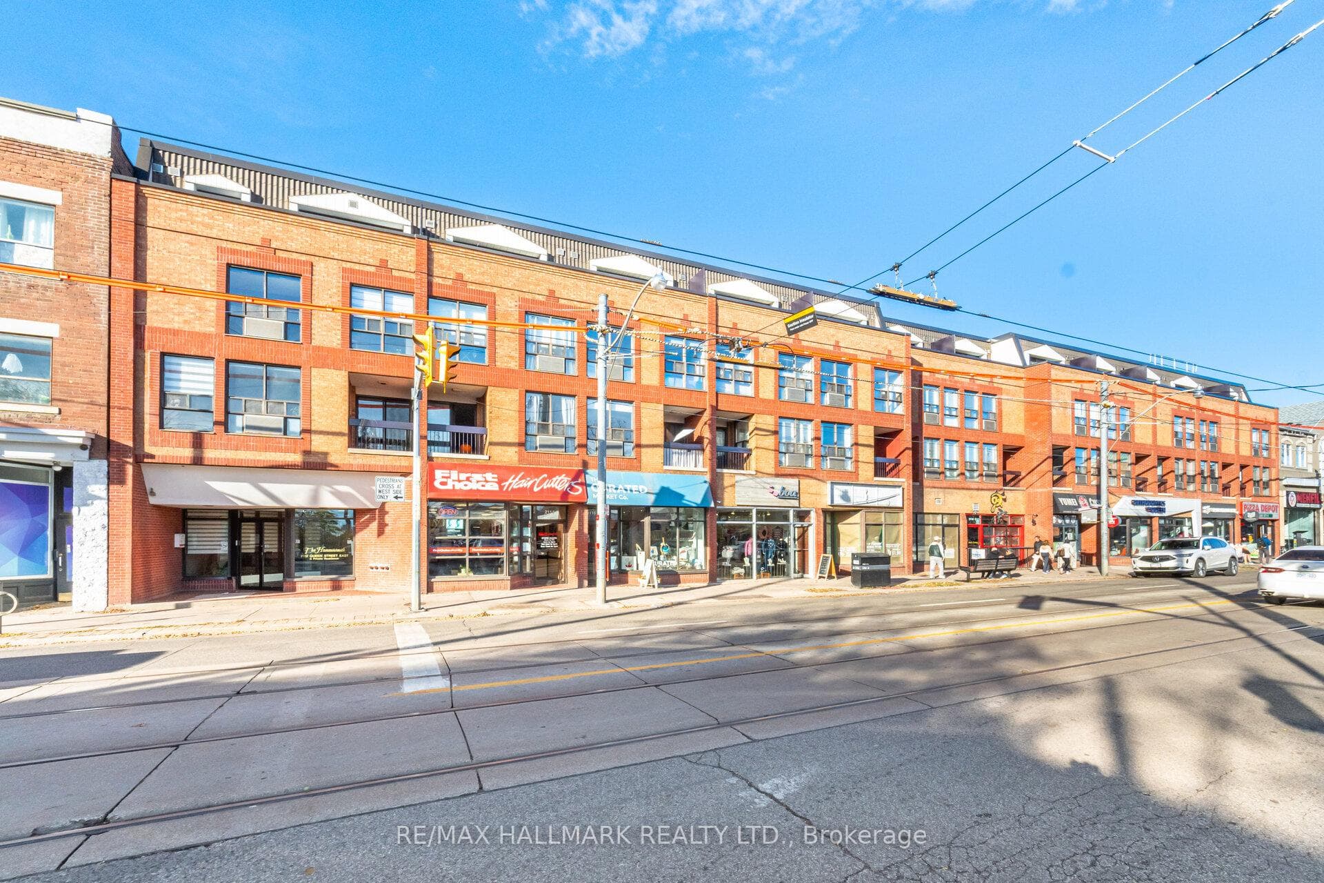 2112 Queen Street Unit #10, The Beaches / Upper Beaches, ON M4E 1E2 - Photo 1