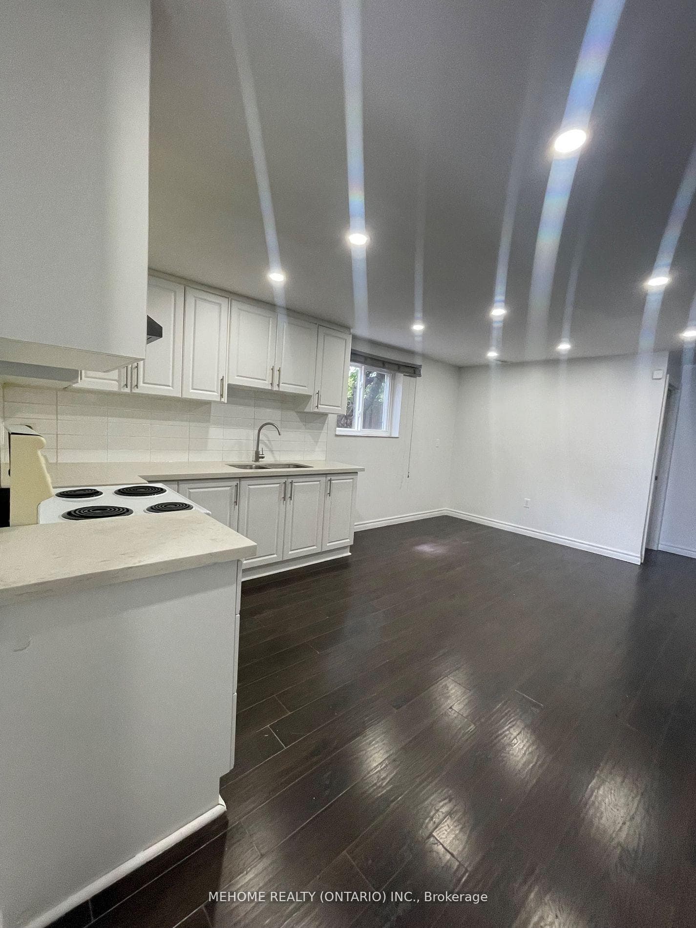 51 Laxford Avenue Unit Ground, Dorset Park / Kennedy Park, ON M1R 1M5 - Photo 1