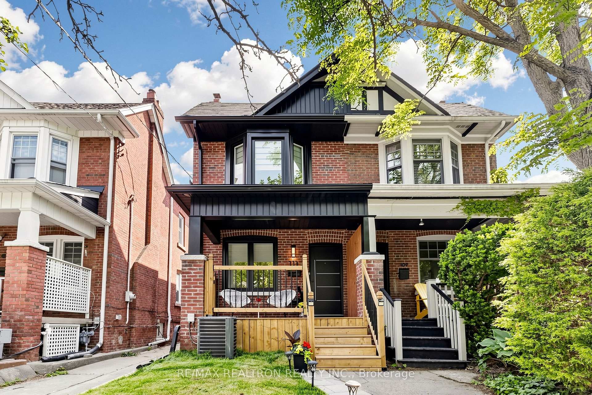 111 Glenmore Road, The Beaches / Upper Beaches, ON M4L 3M2 - Photo 1