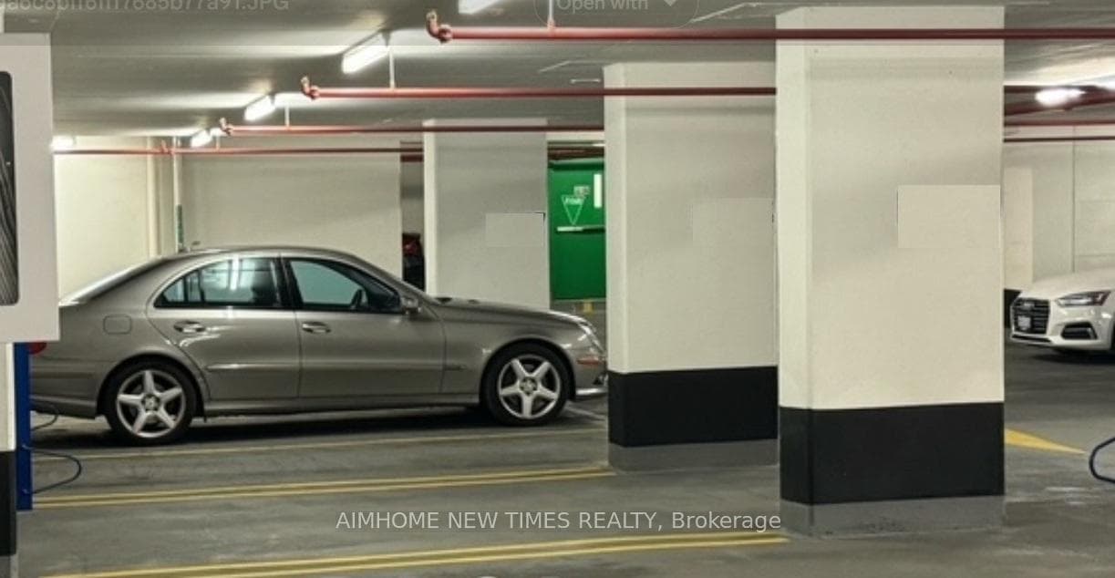 125 Blue Jays Way, Downtown Toronto / Waterfront, ON M5V 0N5 - Photo 1