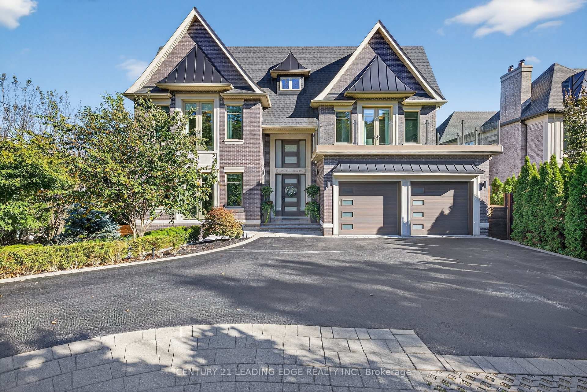 185 Edenbridge Drive, Etobicoke (Islington / Rexdale), ON M9A 3G7 - Photo 1