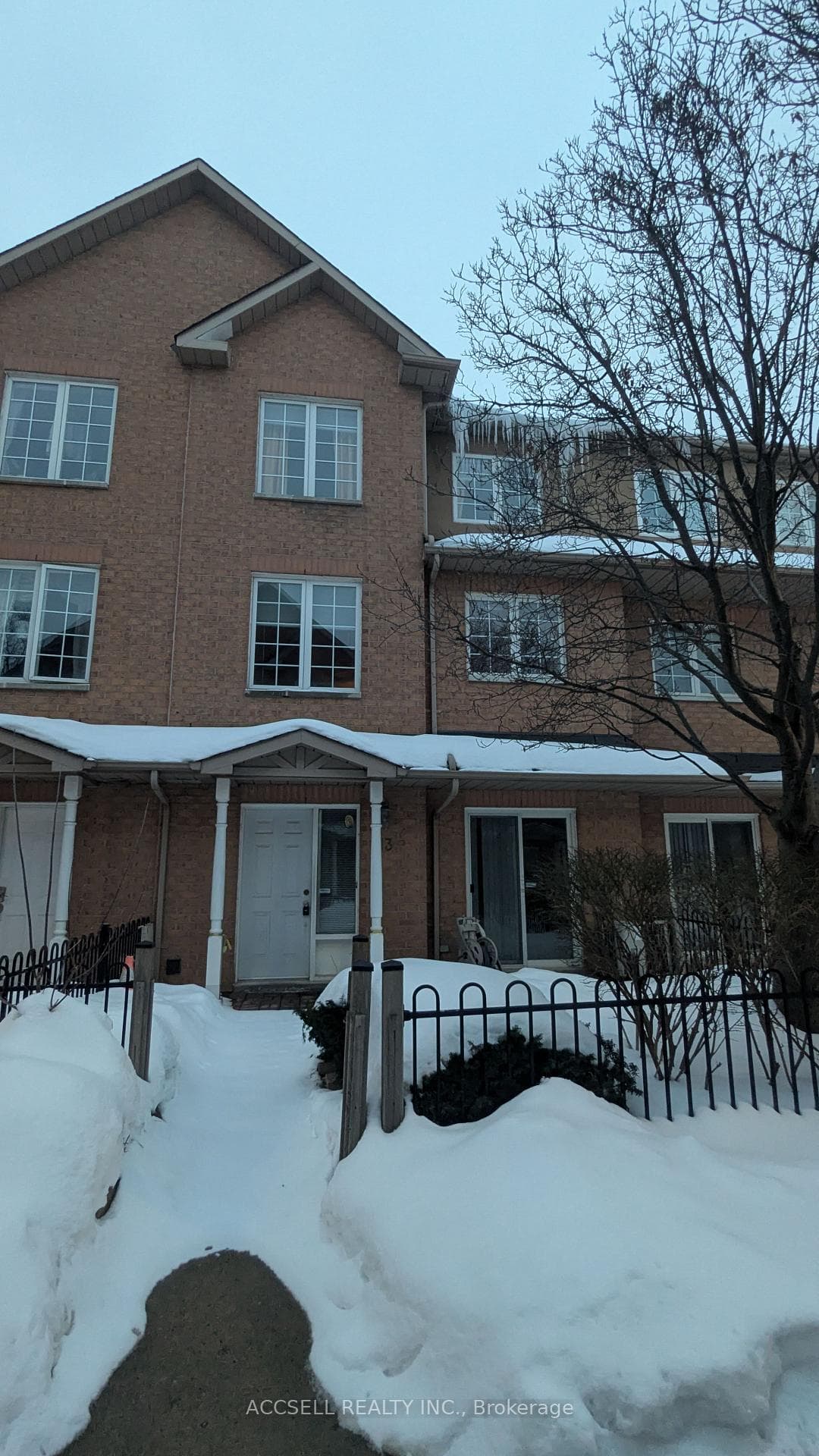 20 St Moritz Way Unit 13, Markham