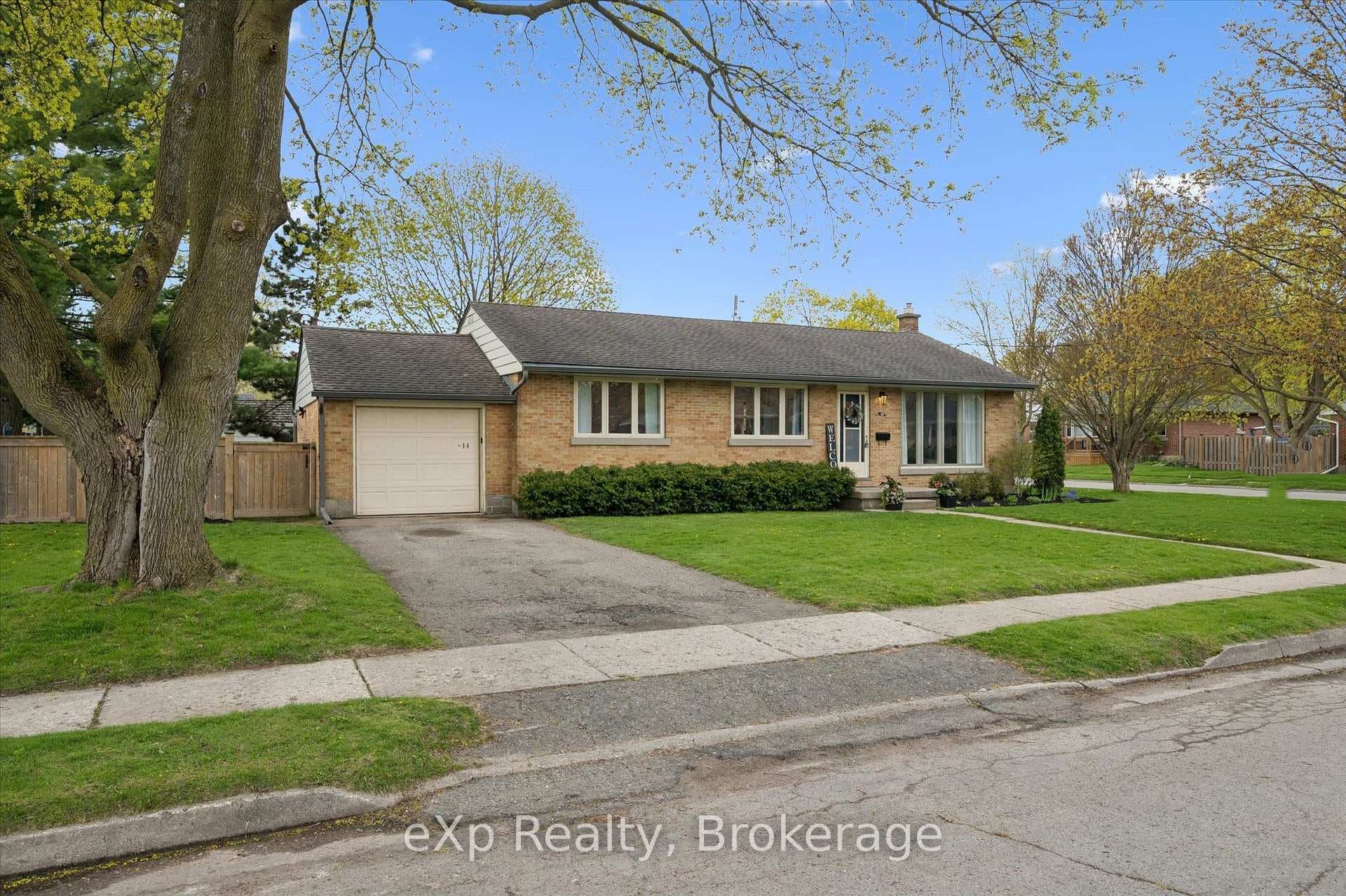 14 Glenwood Avenue, Guelph