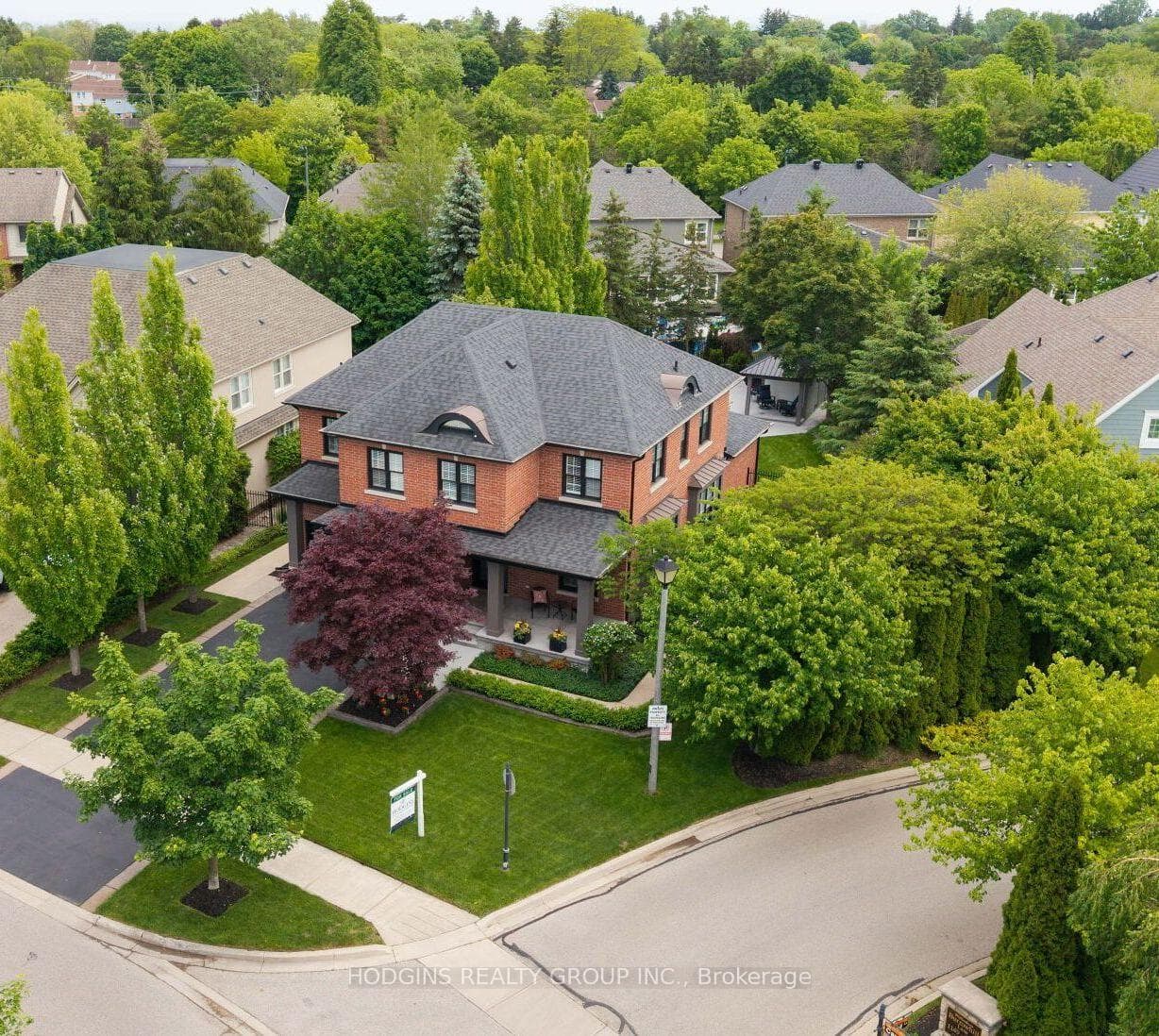 785 Canyon Street, Mississauga, ON L5H 4M3 - Photo 1