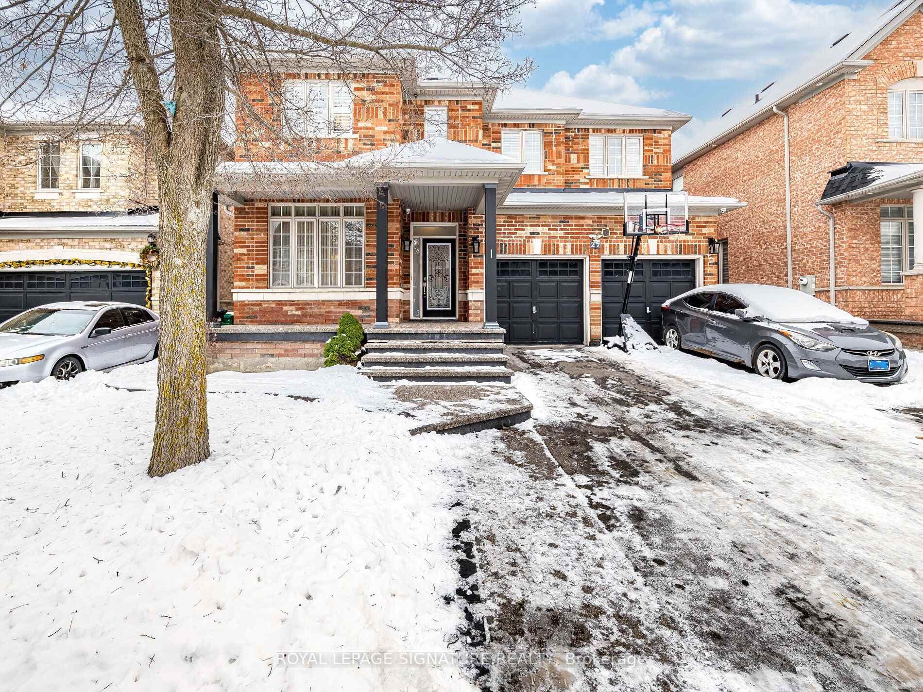 27 Permafrost Drive, Brampton, ON L6R 3M4 - Photo 1