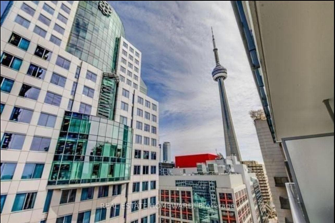 8 Mercer Street Unit 1704, Toronto C01