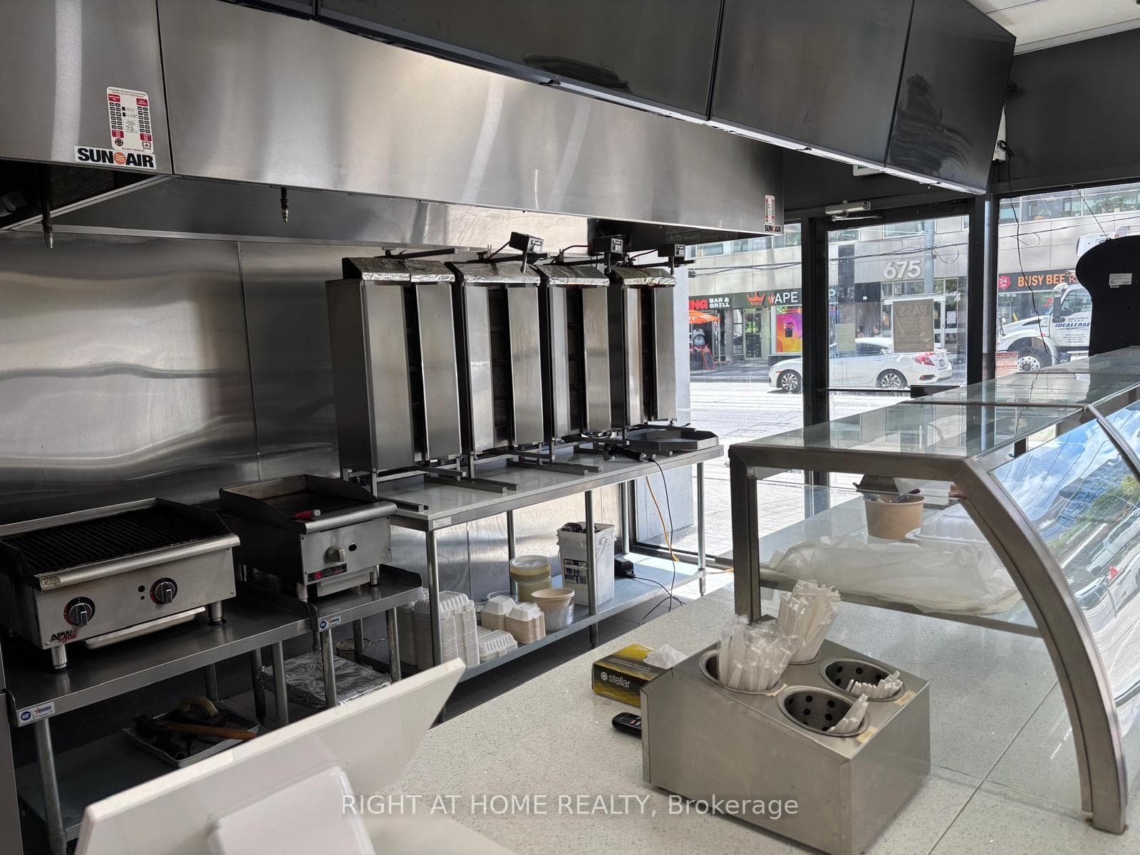 700 King Street Unit 105, Downtown Toronto / Waterfront, ON M5V 2Y6 - Photo 1