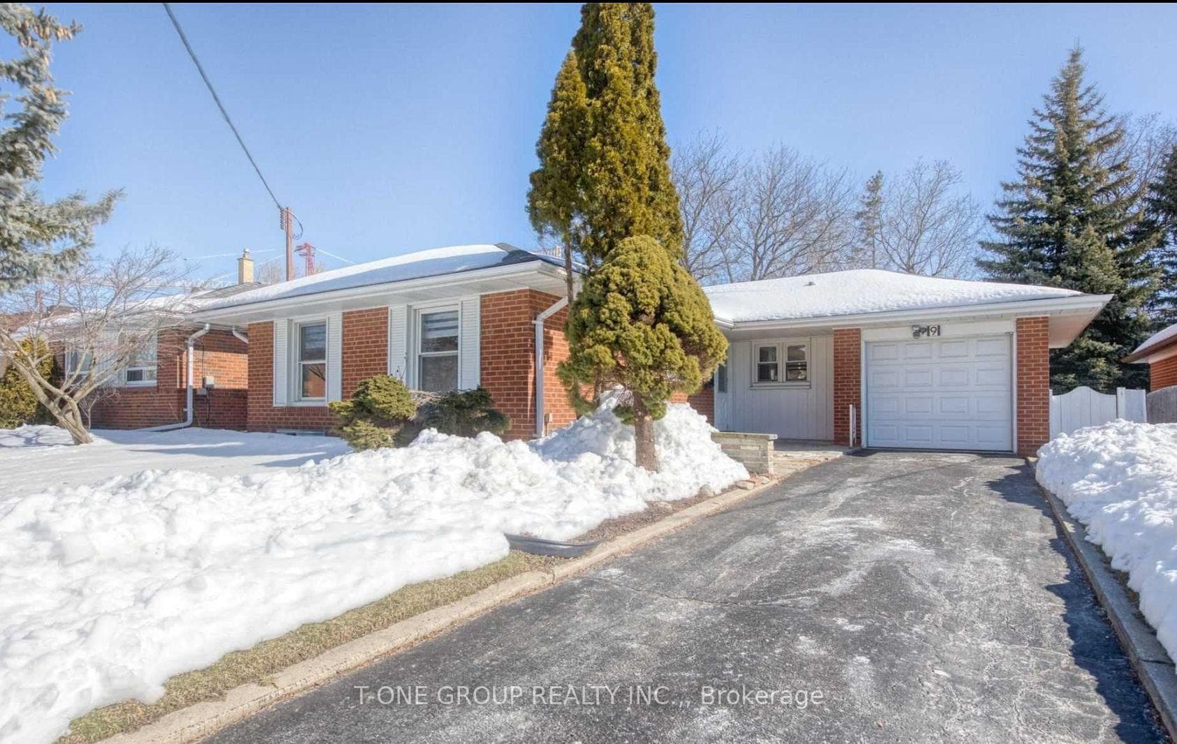 9 Wigmore Drive Unit BSMT, Don Mills / Parkwoods / Victoria Village, ON M4A 2E4 - Photo 1