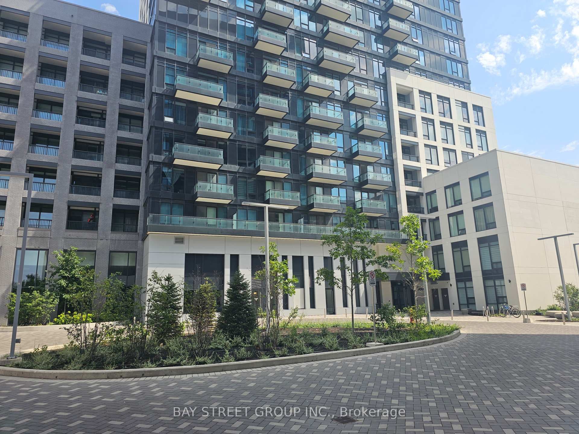 8868 Yonge Street Unit 817E, Richmond Hill, ON L4C 1Z8 - Photo 1