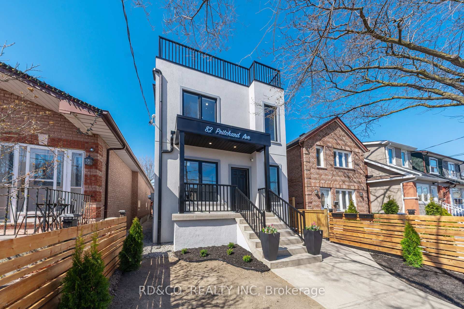 82 Pritchard Avenue Unit 1, Keelesdale / Eglinton West, ON M6N 1T3 - Photo 1
