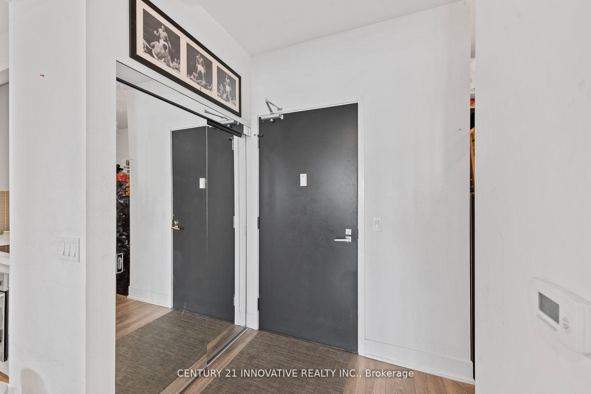 2908 7 Highway Unit 2504, Vaughan