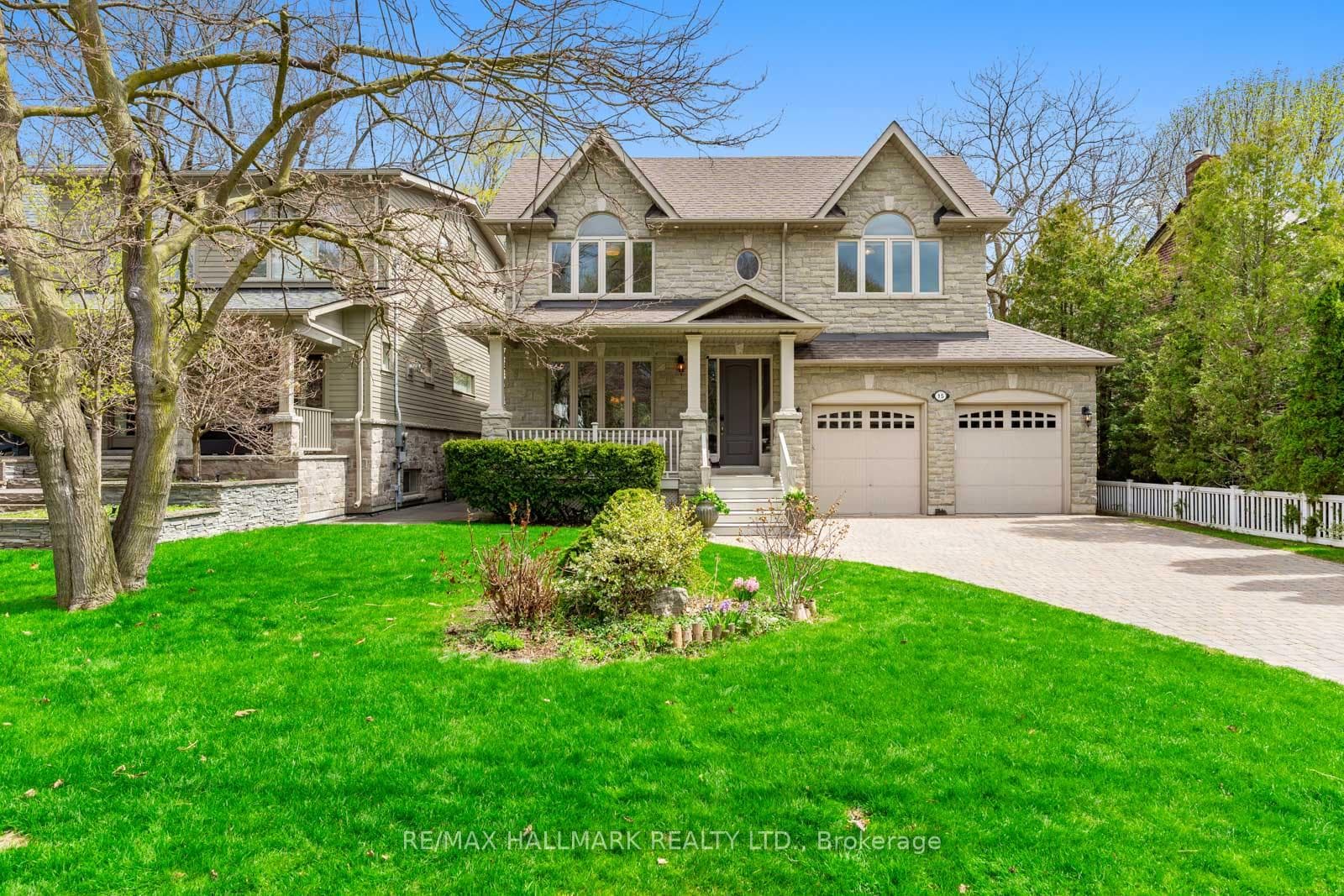 15 Birchcliff Avenue, Birch Cliff / Cliffside, ON M1N 3C5 - Photo 1
