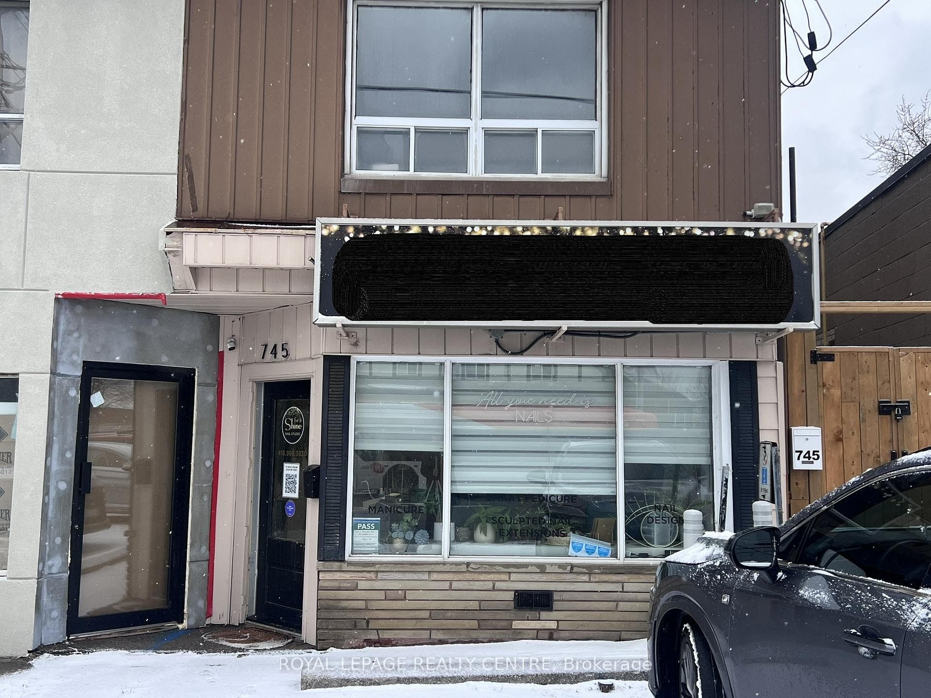 745 Lakeshore Road, Mississauga, ON L5E 1C6 - Photo 1