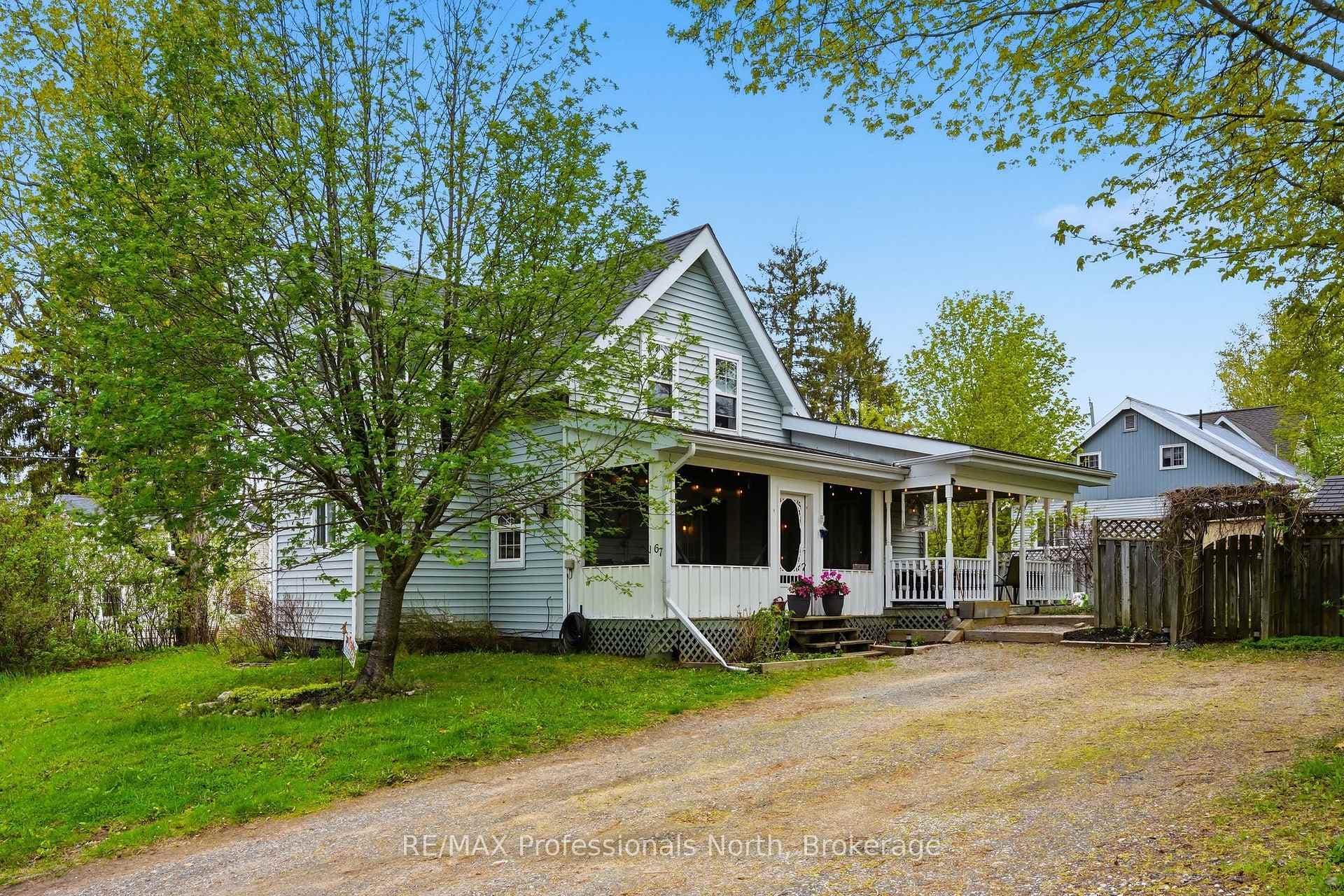 67 YOUNG Street, Bracebridge