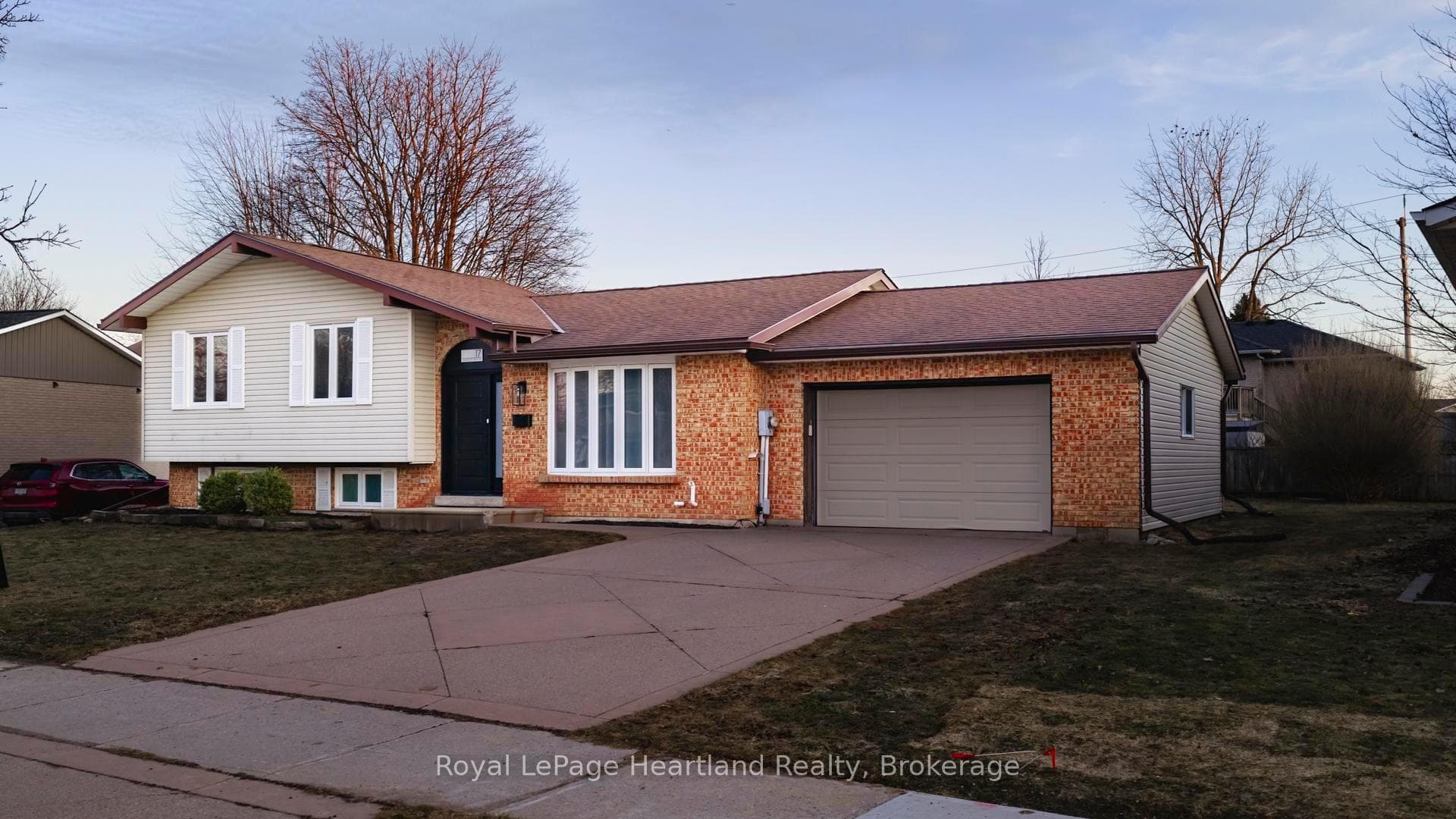 17 SUNCOAST Drive, Goderich, ON N7A 4H1 - Photo 1