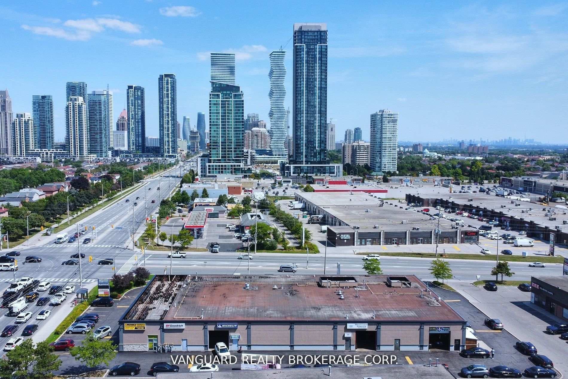 700 Burnhamthorpe Road Unit 2, Mississauga, ON L5C 2R9 - Photo 1
