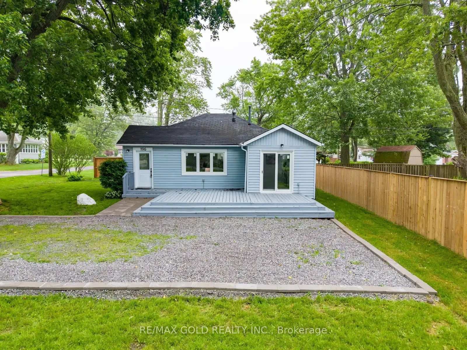 196 Elmwood Avenue, Fort Erie, ON L0S 1B0 - Photo 1