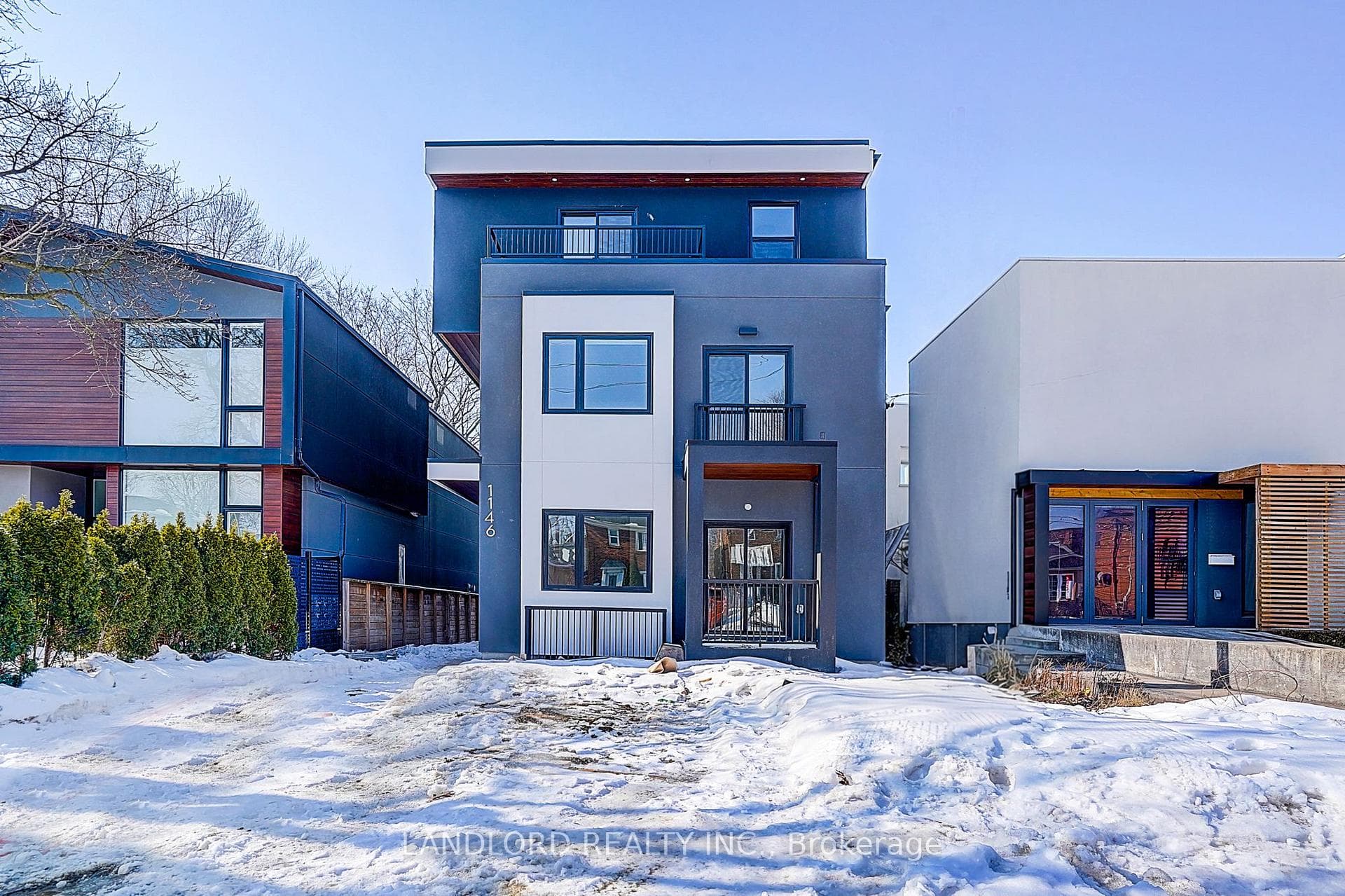 1146 Broadview Avenue Unit 1, Danforth / East York, ON M4K 2S5 - Photo 1