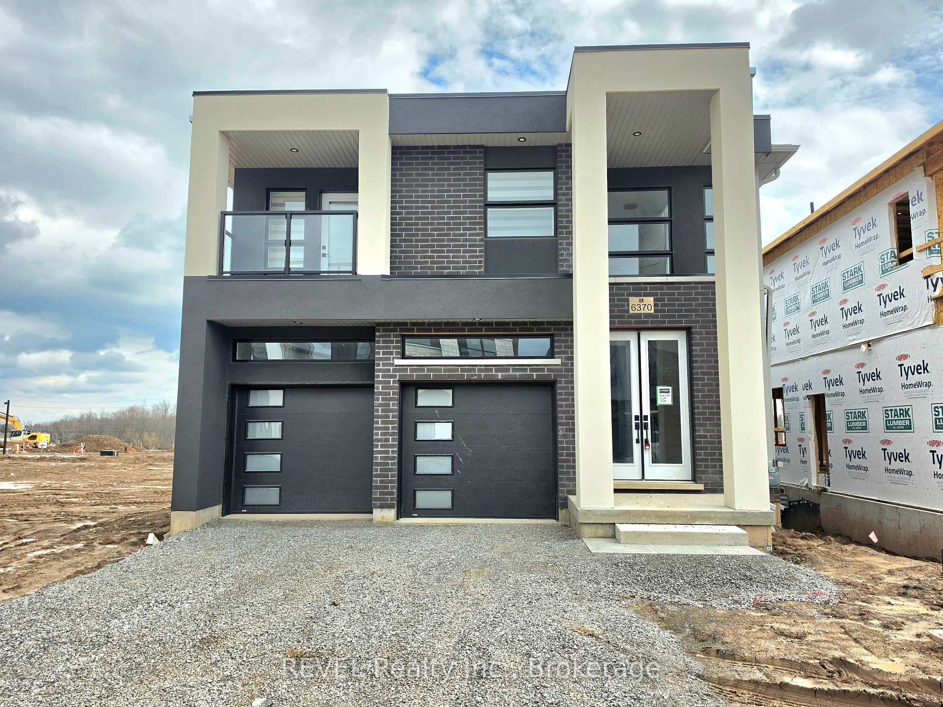 6370 SUNSHINE Common, Niagara Falls, ON L2G 0E4 - Photo 1