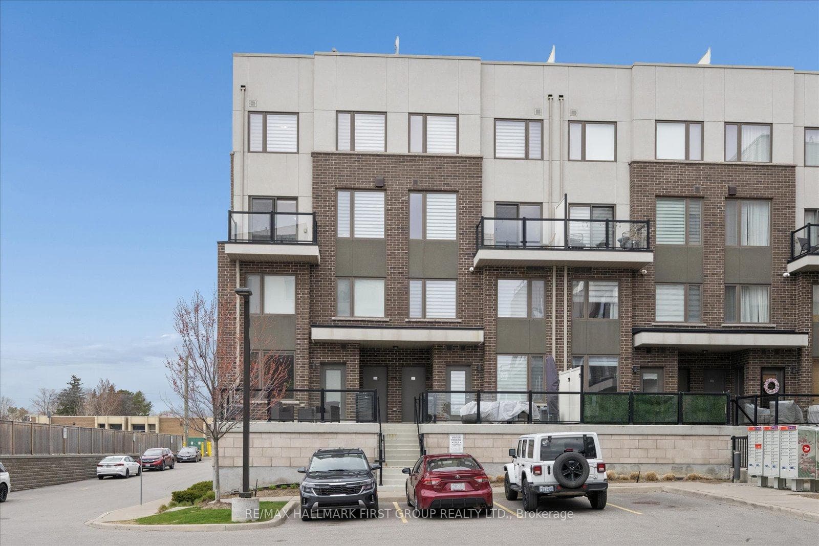 1460 Whites Road Unit 224, Pickering, ON L1V 0E8 - Photo 1