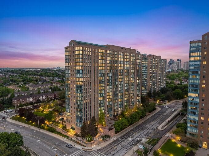 145 Hillcrest Avenue Unit 2016, Mississauga, ON L5B 3Z1 - Photo 1