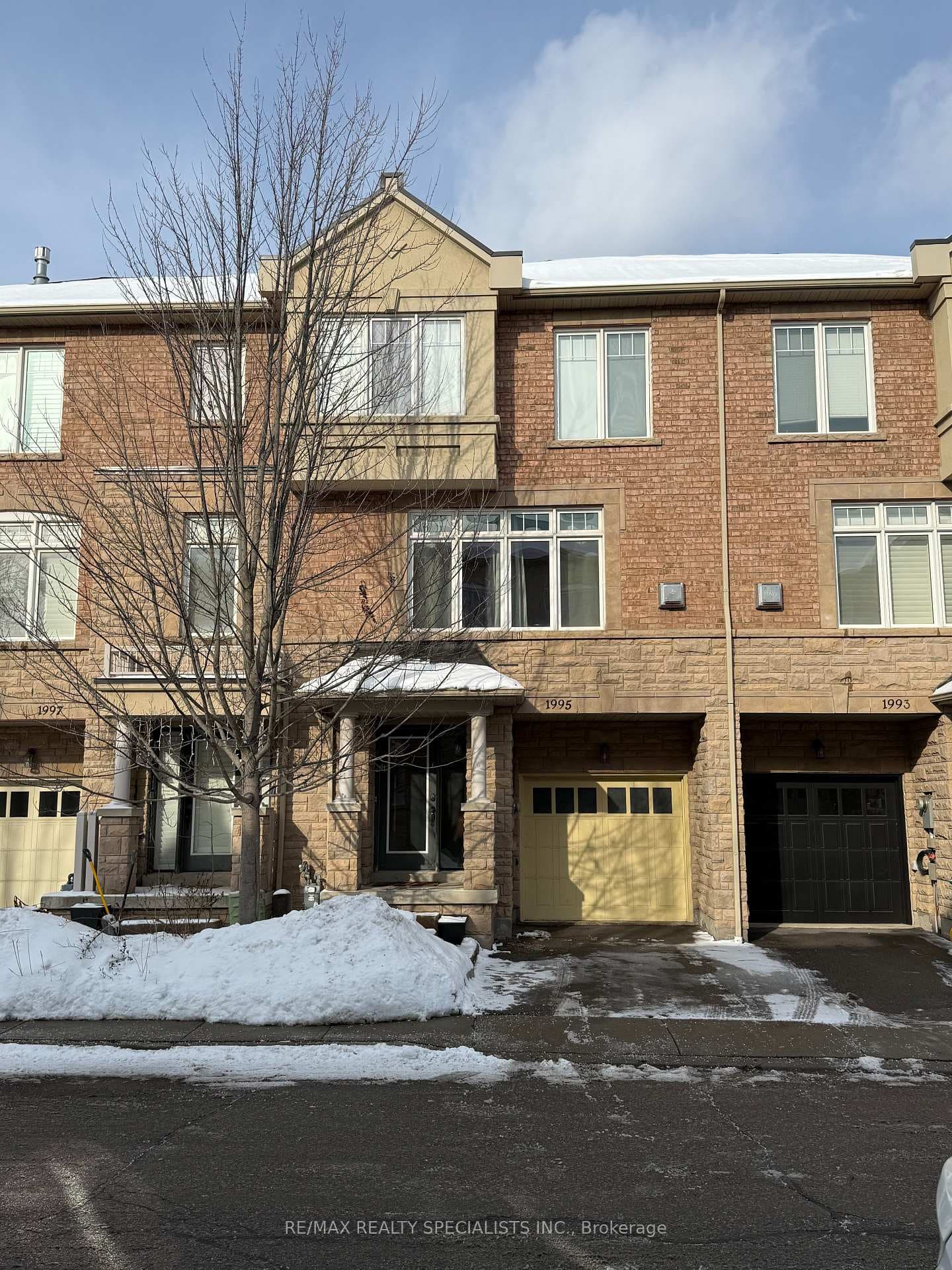 1995 Oana Drive, Mississauga, ON L5J 0A5 - Photo 1