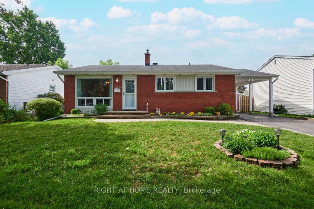 2159 Monson Crescent, Beacon Hill North - South and Area, ON K1J 6A7 - Photo 1