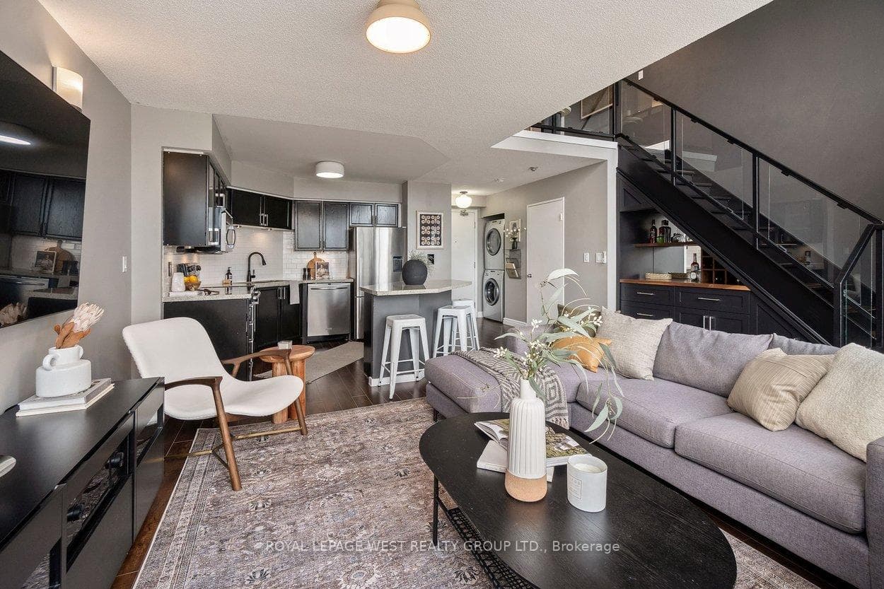 250 Manitoba Street Unit 630, Liberty Village / Parkdale / South Parkdale, ON M8Y 4G8 - Photo 1