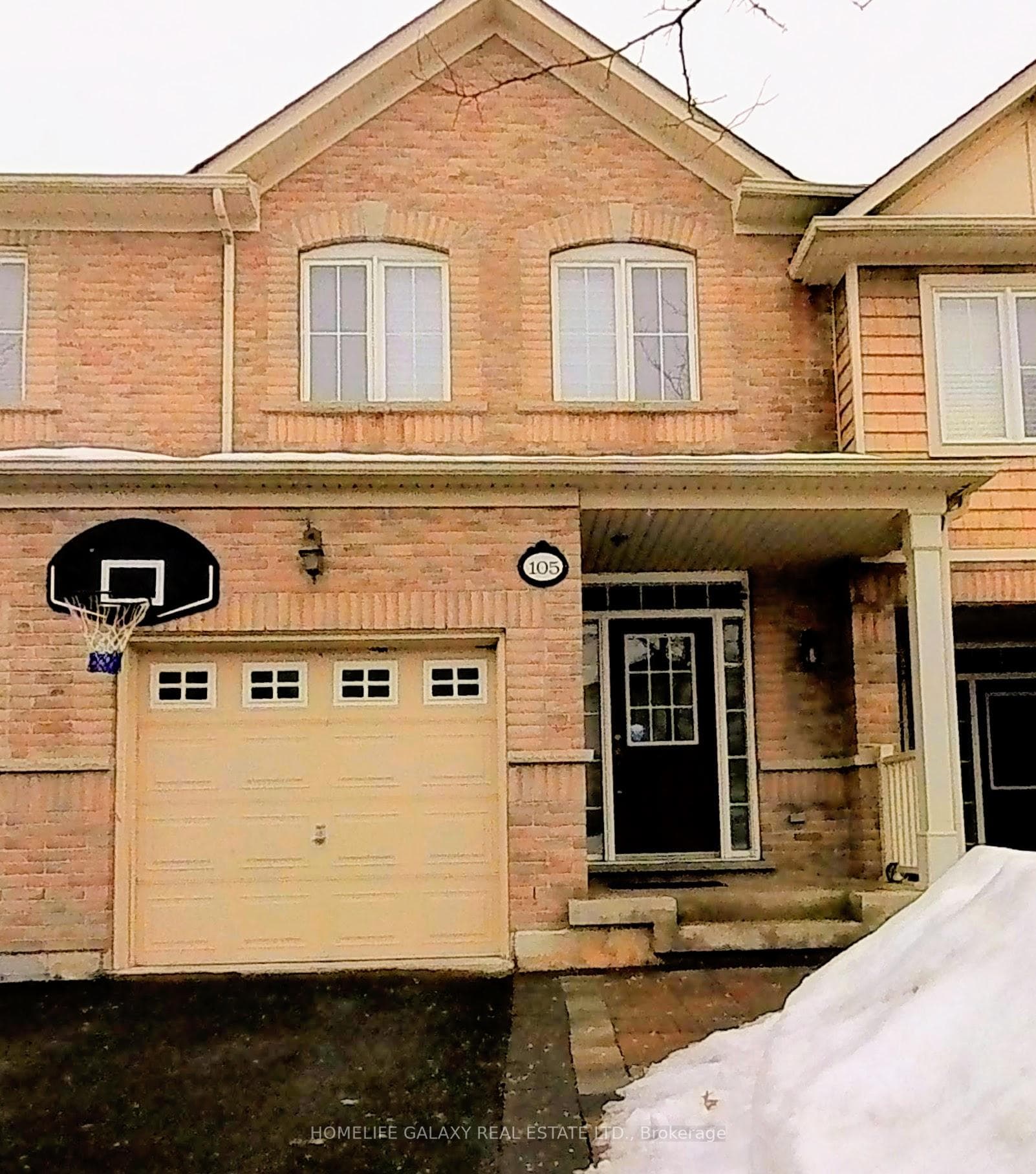 105 Silverwood Circle, Ajax, ON L1Z 0A4 - Photo 1