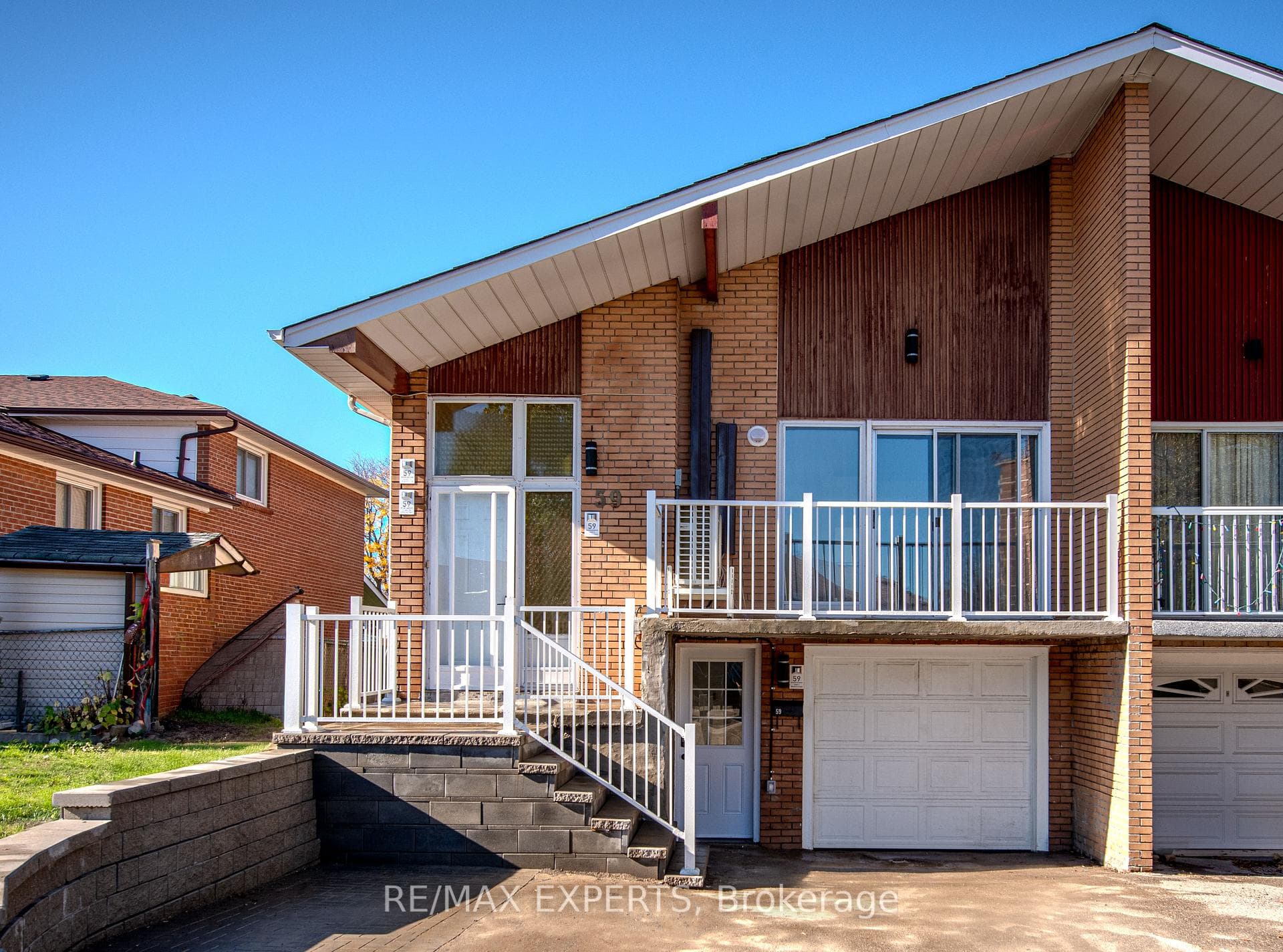59 Bowhill Crescent Unit 2, Hillcrest Village / Bayview Village, ON M2J 3S1 - Photo 1