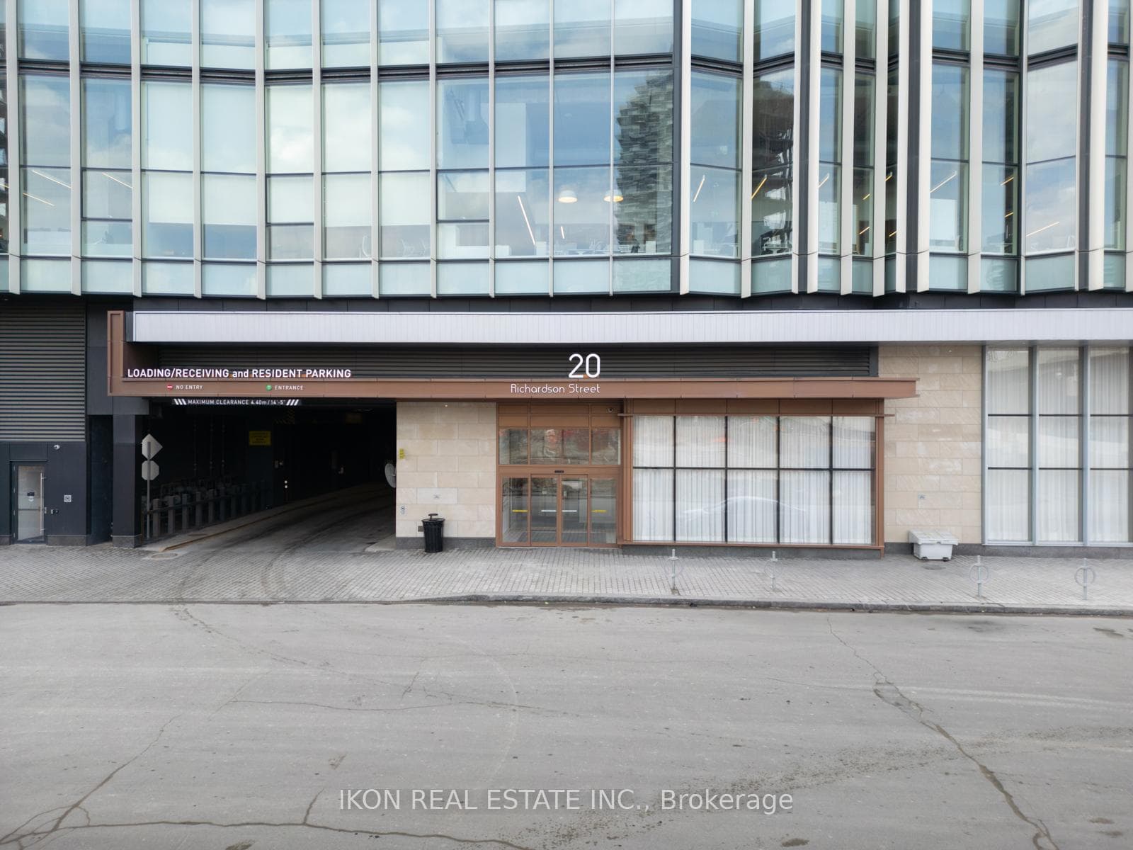 20 Richardson Street Unit 1903, Regent Park / Cabbagetown / St. James Town, ON M5A 0S6 - Photo 1