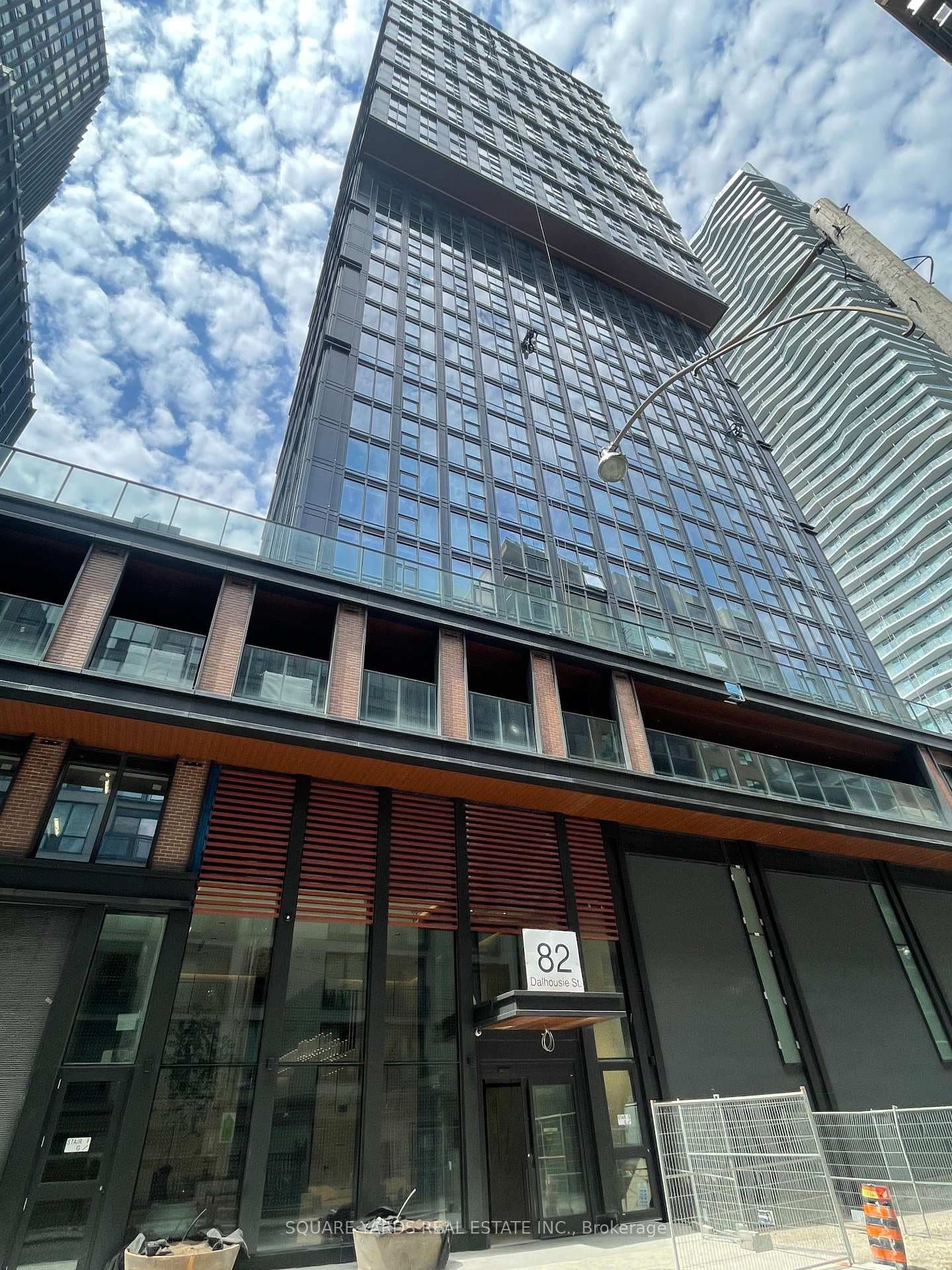 82 Dalhousie Street Unit 1507, Toronto C08