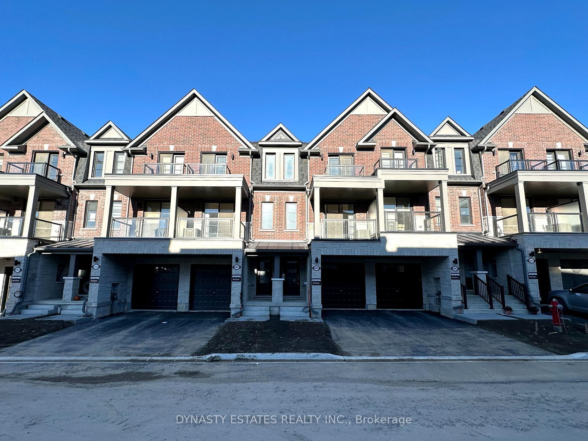 5945 Saigon Street, Mississauga