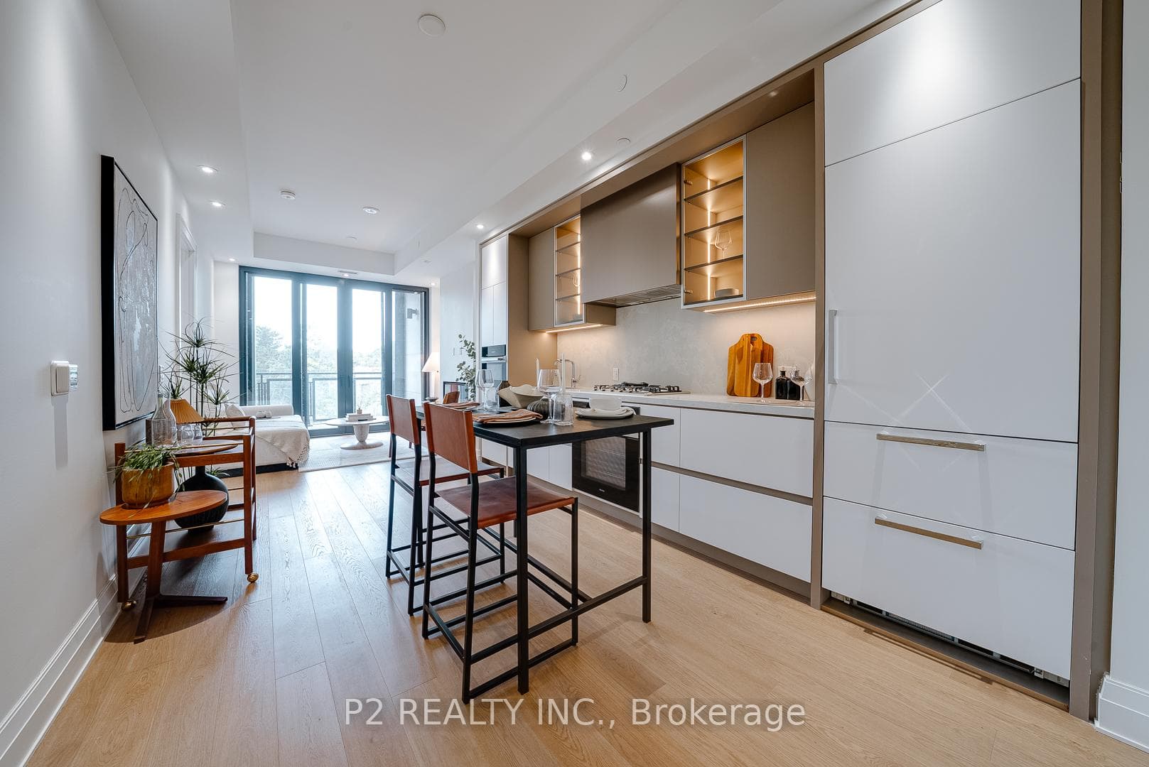 2 Forest Hill Road Unit 409, Toronto C02