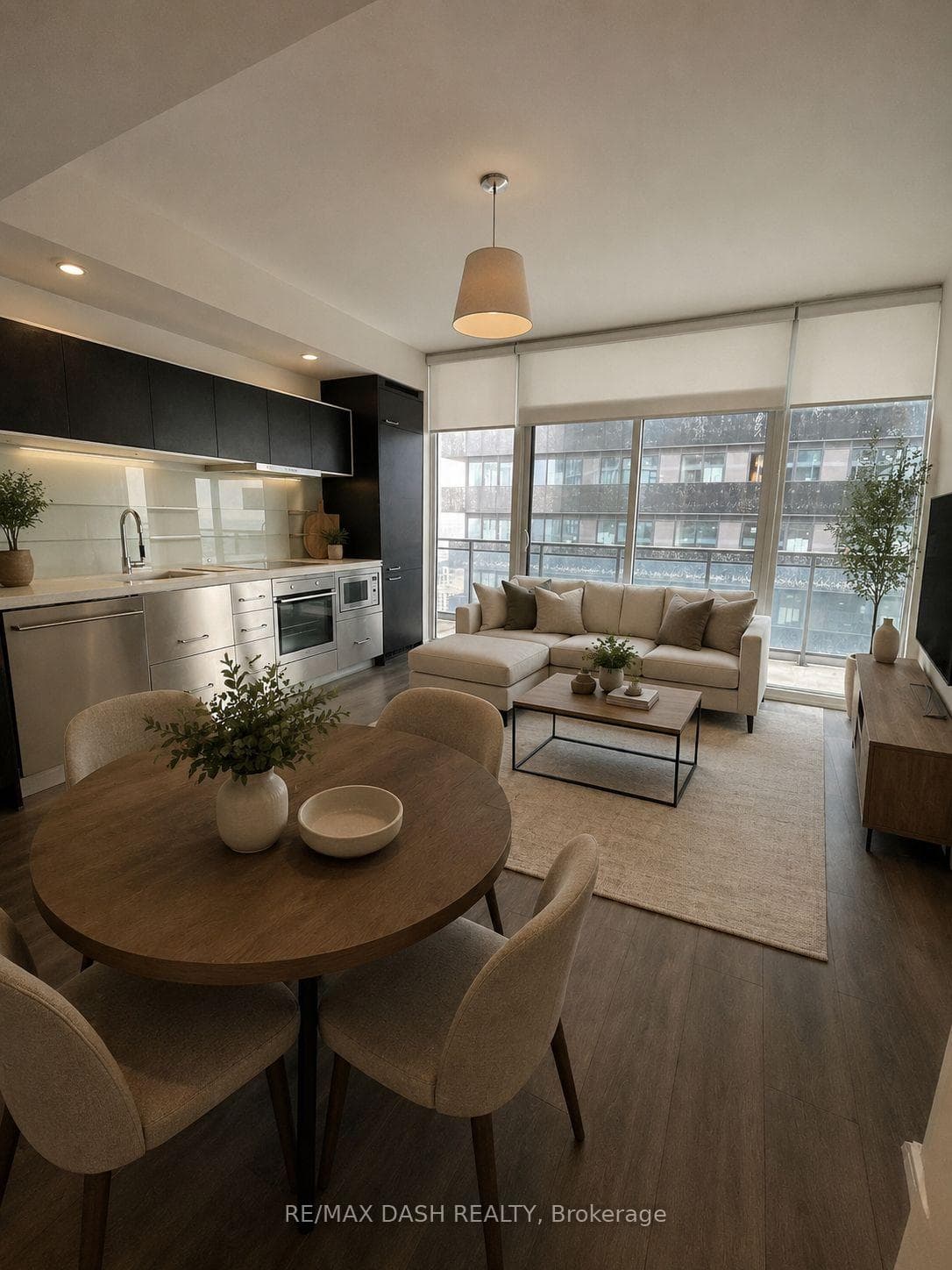 45 Charles Street Unit 4811, Regent Park / Cabbagetown / St. James Town, ON M4Y 0B8 - Photo 1