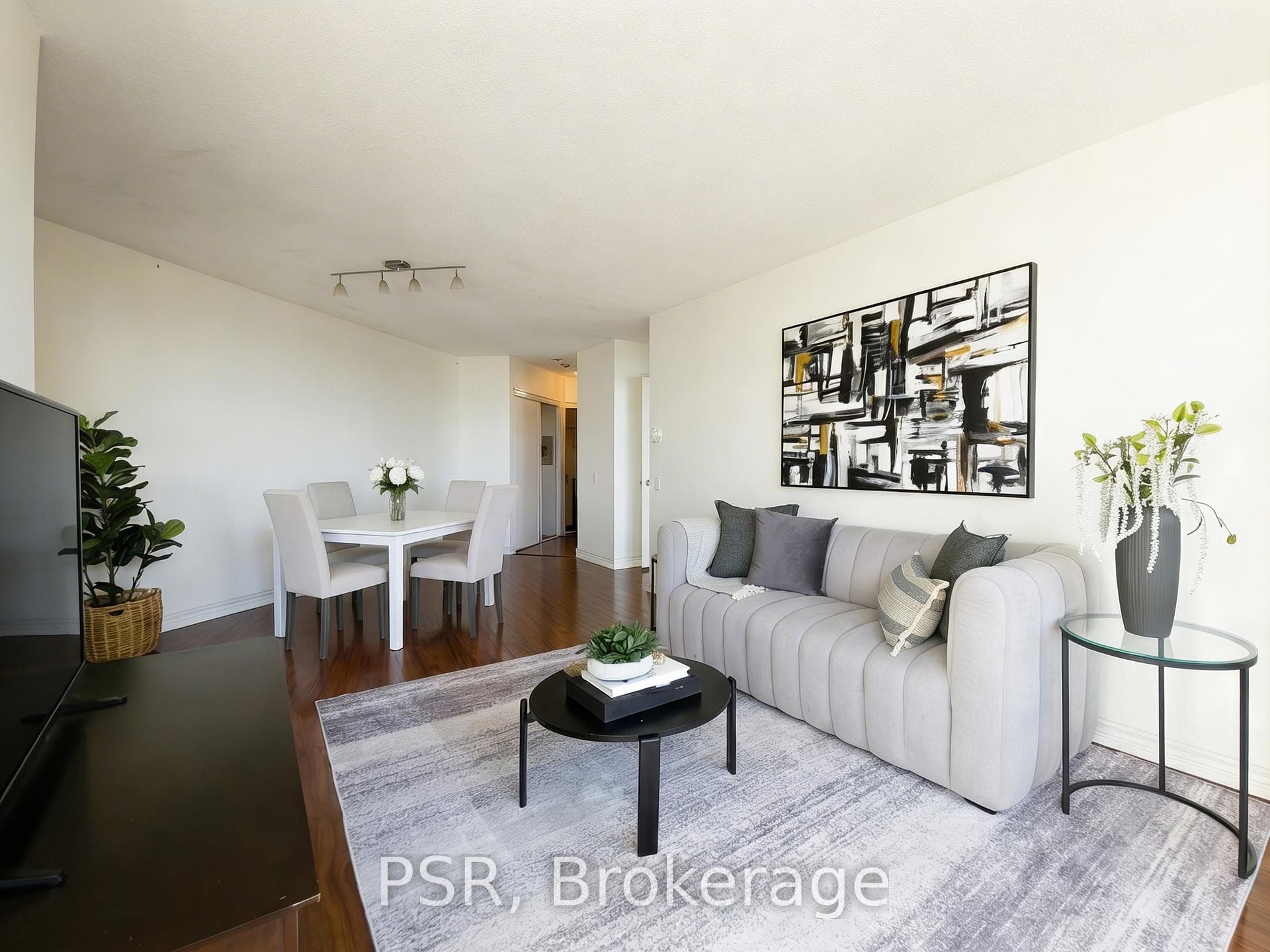 11 Thorncliffe Park Drive Unit 205, Flemingdon Park / Don Mills, ON M4H 1P3 - Photo 1