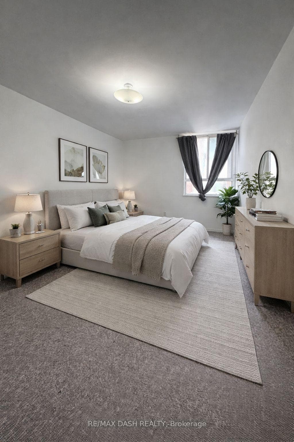 1 Massey Square Unit 2218, Danforth / East York, ON M4C 5L4 - Photo 1