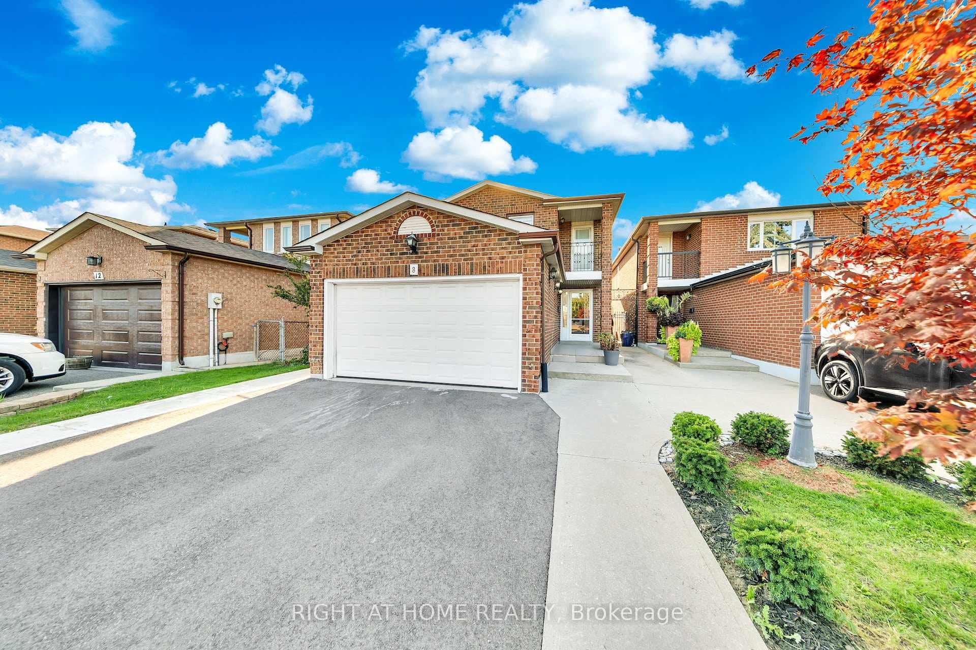 8 Terra Road, Vaughan, ON L4L 3J5 - Photo 1
