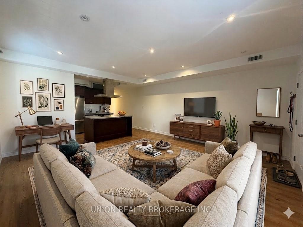 85 Beech Avenue Unit 7, The Beaches / Upper Beaches, ON M4E 3H5 - Photo 1