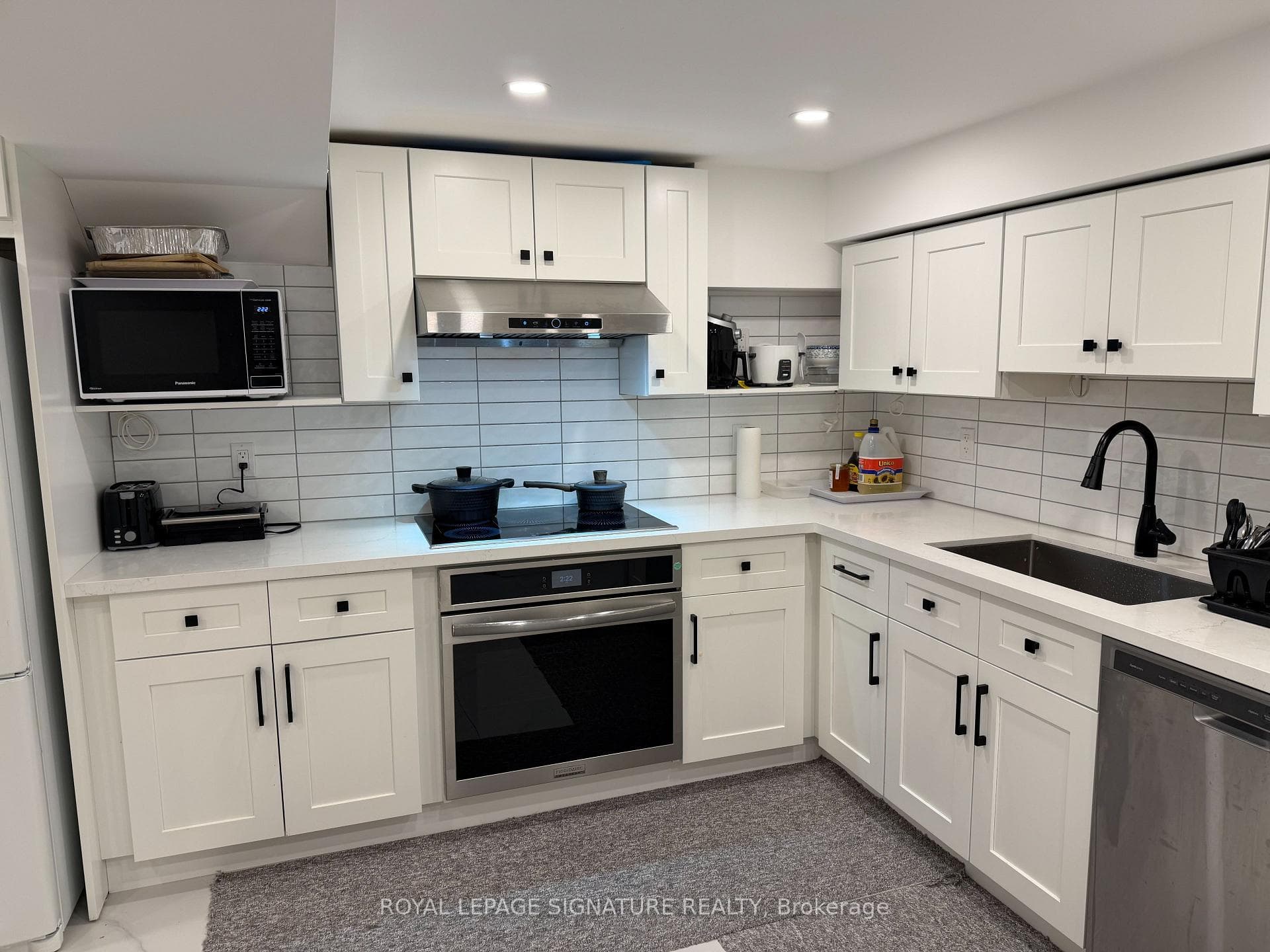 9 Breadner Drive Unit Shared Basement, Etobicoke (Kingsview Village / Humber Heights), ON M9R 3M3 - Photo 1