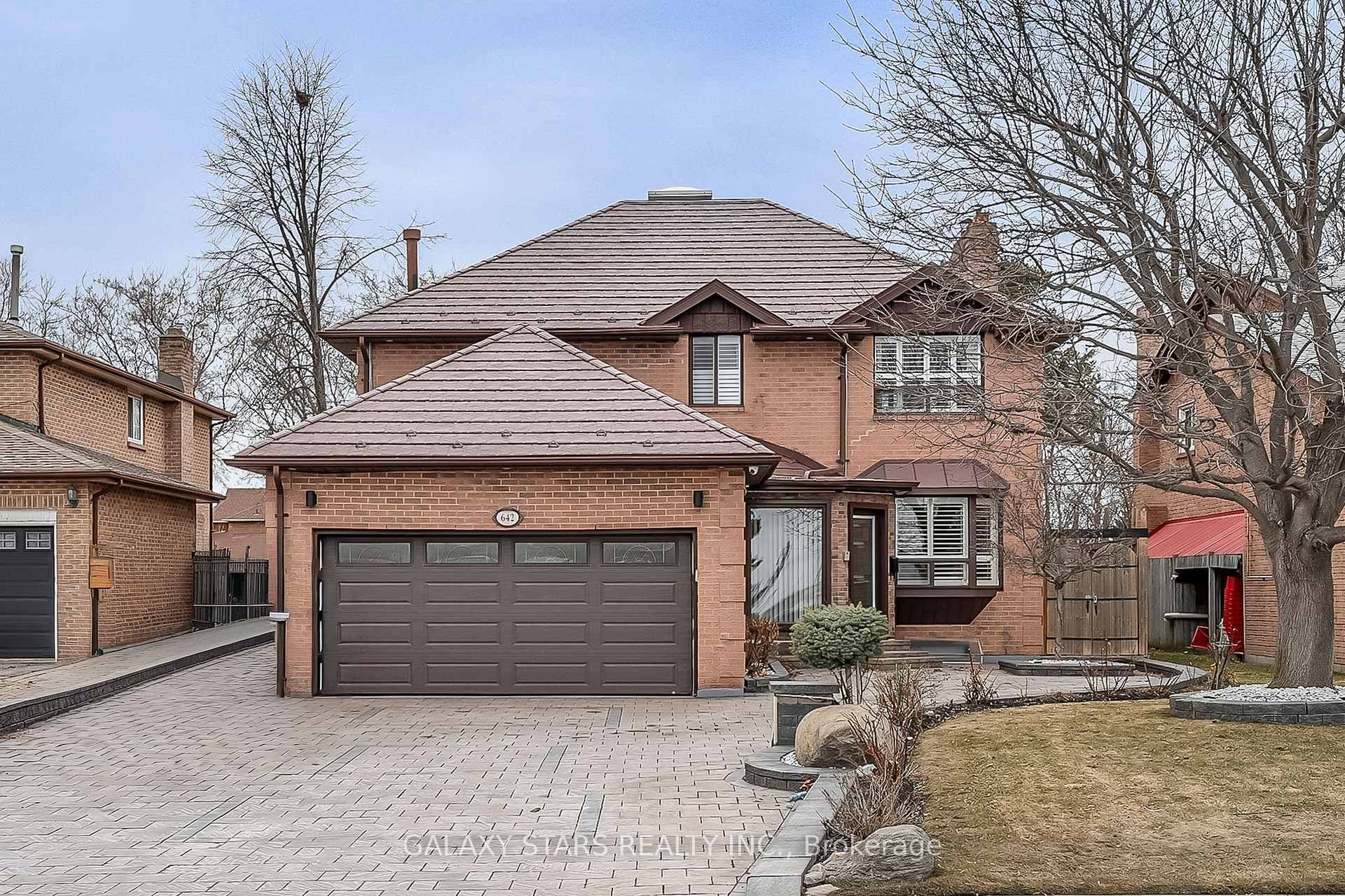 642 Sheppard Avenue, Pickering, ON L1V 1G3 - Photo 1