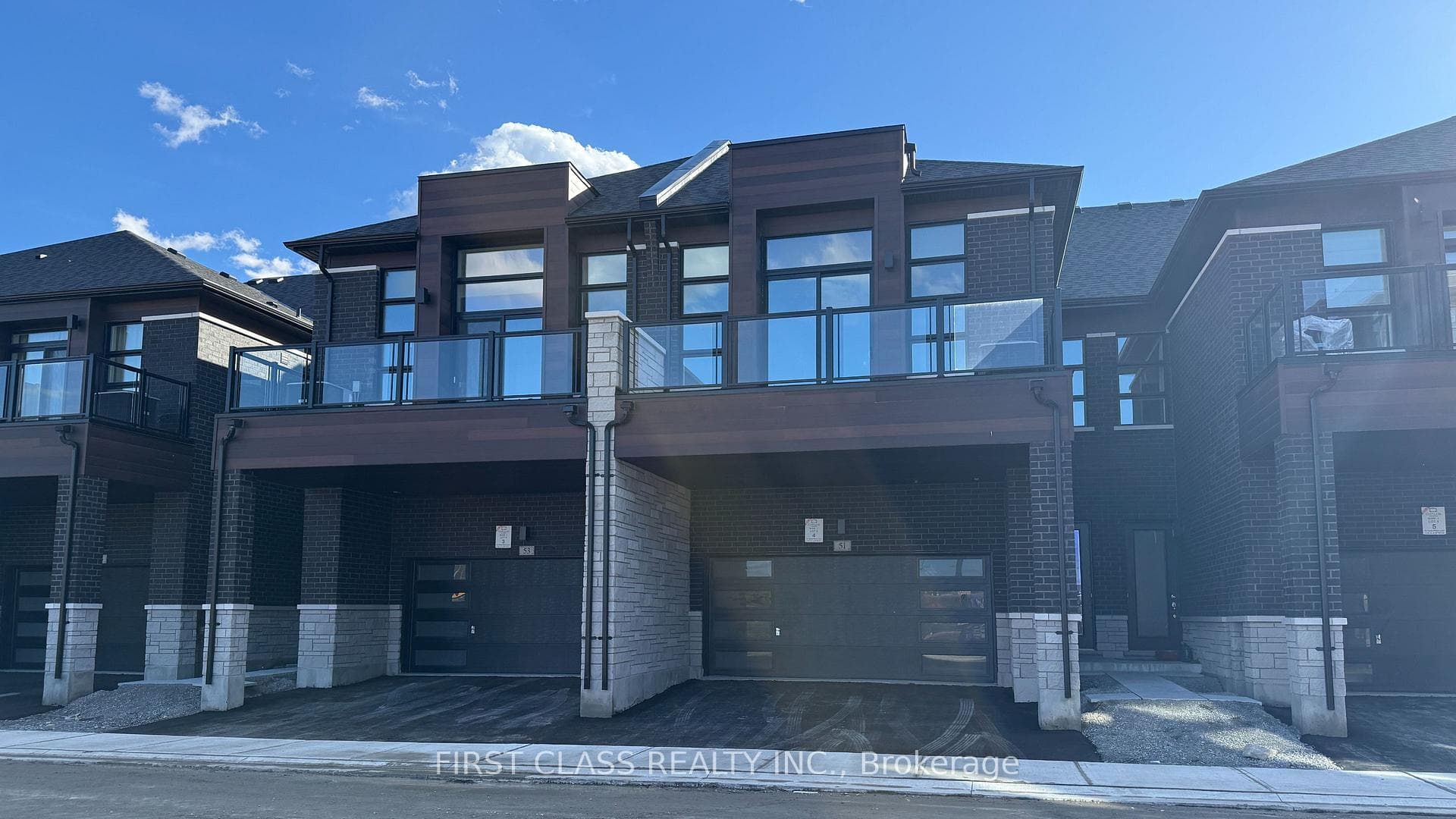 51 Harold Wilson Lane Unit Main, Richmond Hill, ON L4S 1N5 - Photo 1