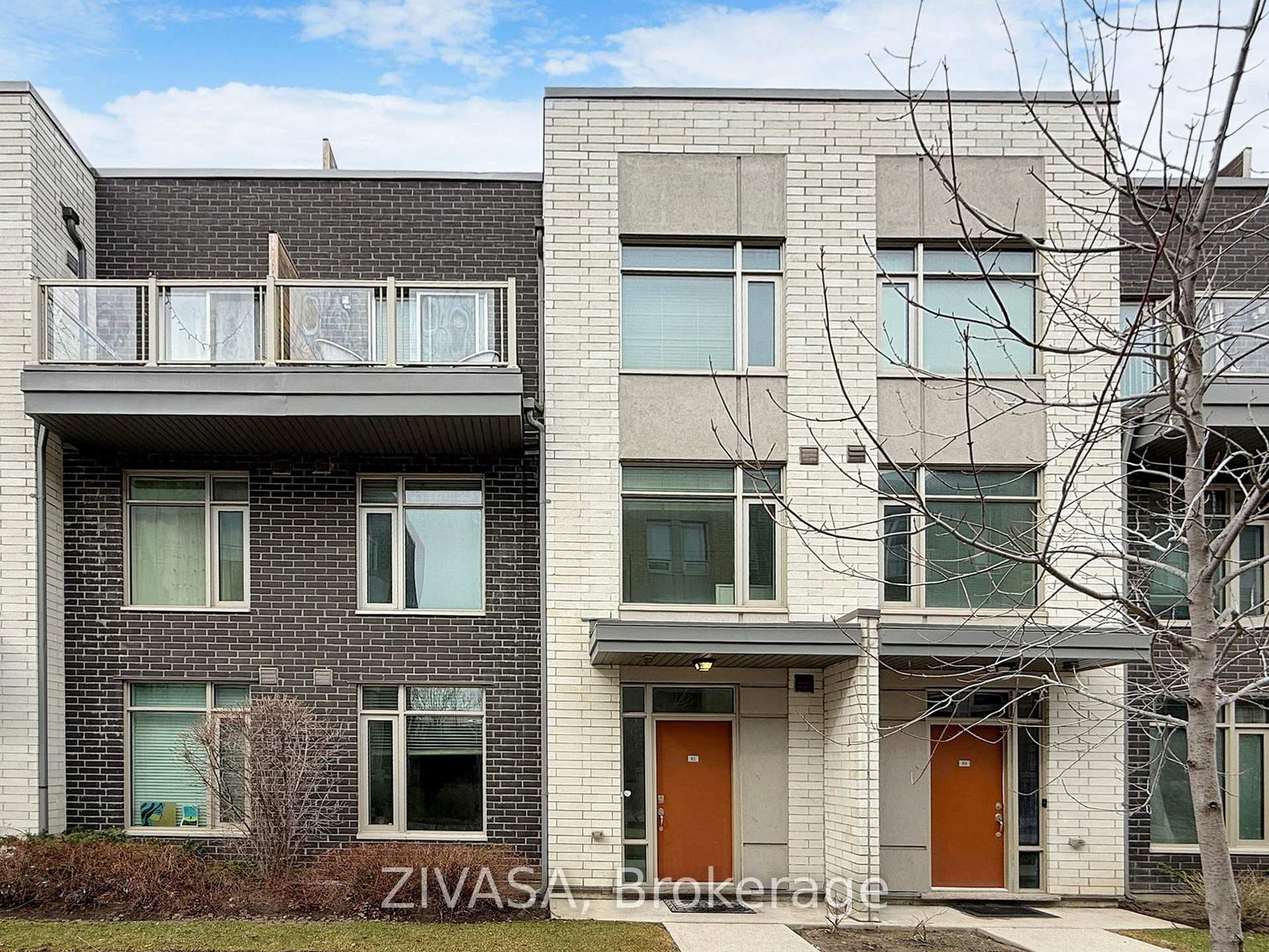 15 Applewood Lane Unit 92, Etobicoke (Islington / Rexdale), ON M9C 2Z7 - Photo 1