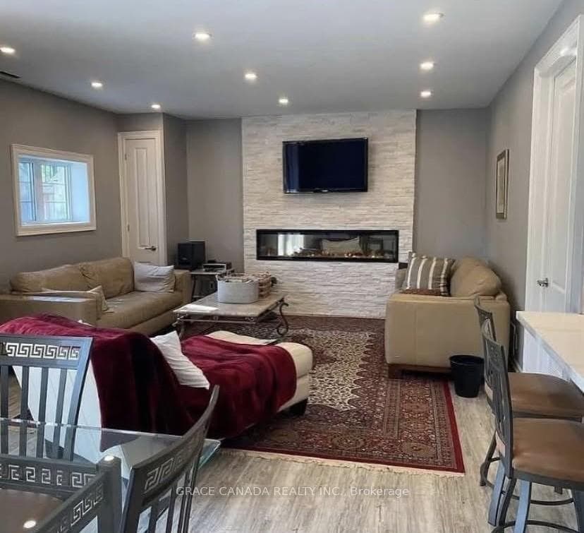 3130 Hines Drive Unit Lower, Oakville