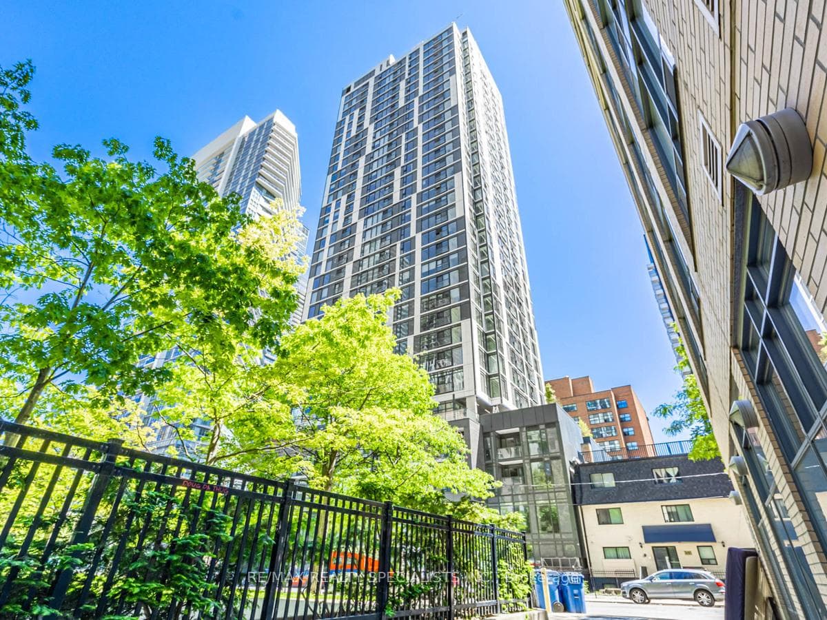 65 MUTUAL Street Unit 3003, Toronto C08
