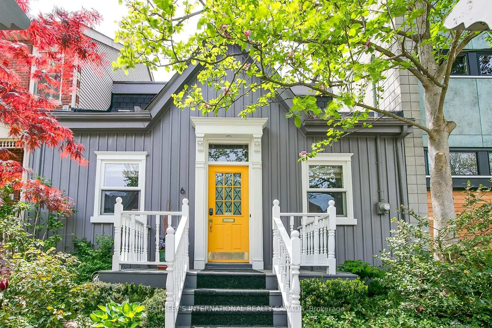 6 Bowman Street, Regent Park / Cabbagetown / St. James Town, ON M4X 1T9 - Photo 1