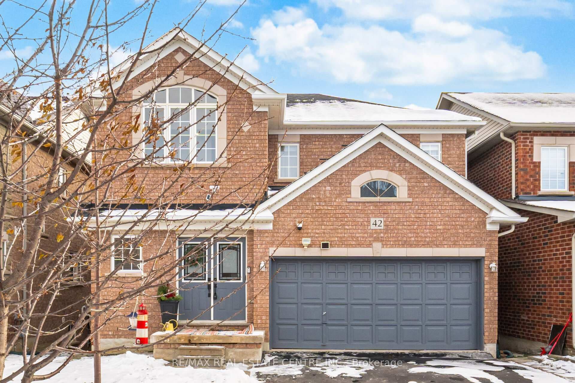 42 Sedgewick Circle, Brampton, ON L7A 2P7 - Photo 1