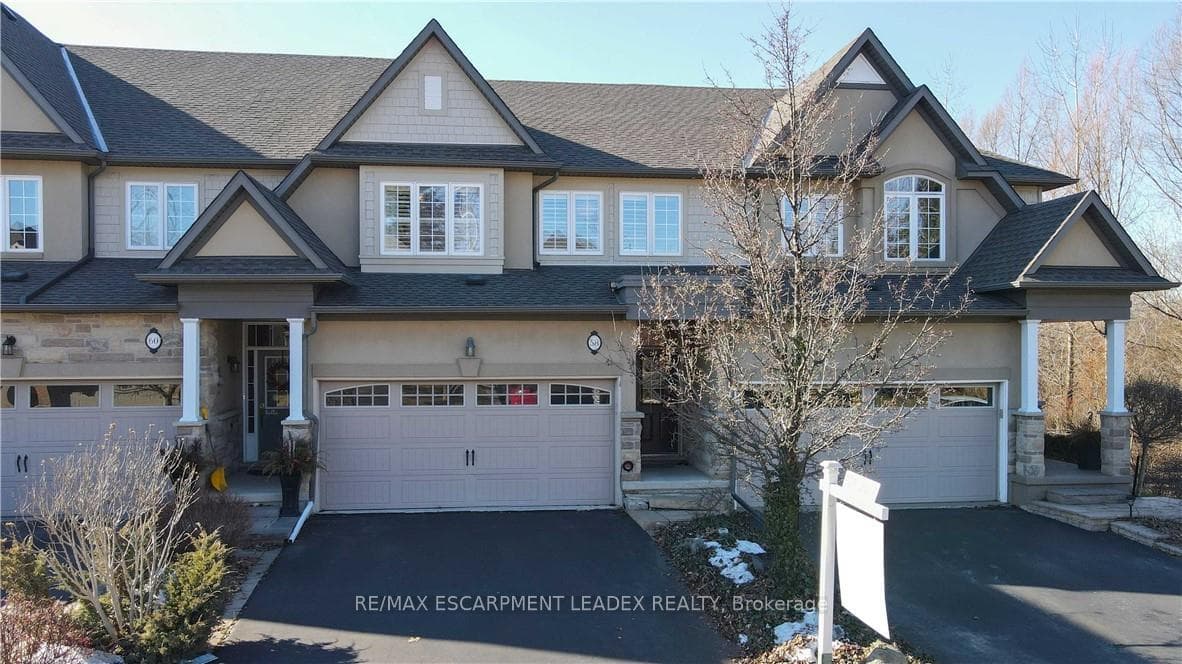 58 MAPLEVALE Drive, Hamilton