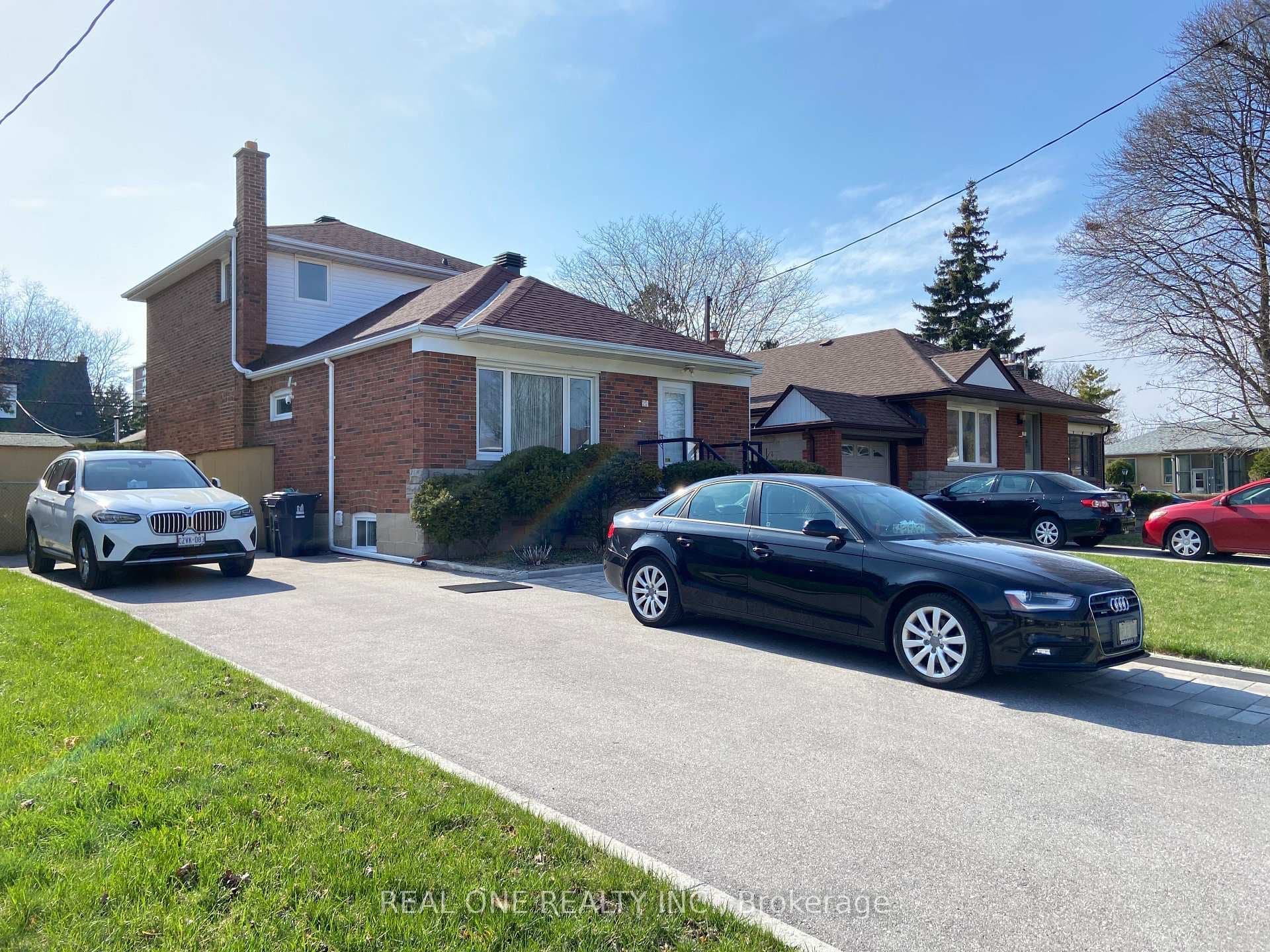 22 Princeway Drive, Dorset Park / Kennedy Park, ON M1R 2V9 - Photo 1